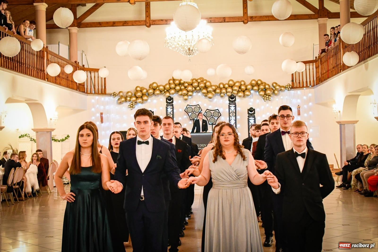 Zdjęcie w galerii na portalu naszraciborz.pl: Studniówka raciborskiego Ekonomika [FOTO i WIDEO] wiadomości z regionu