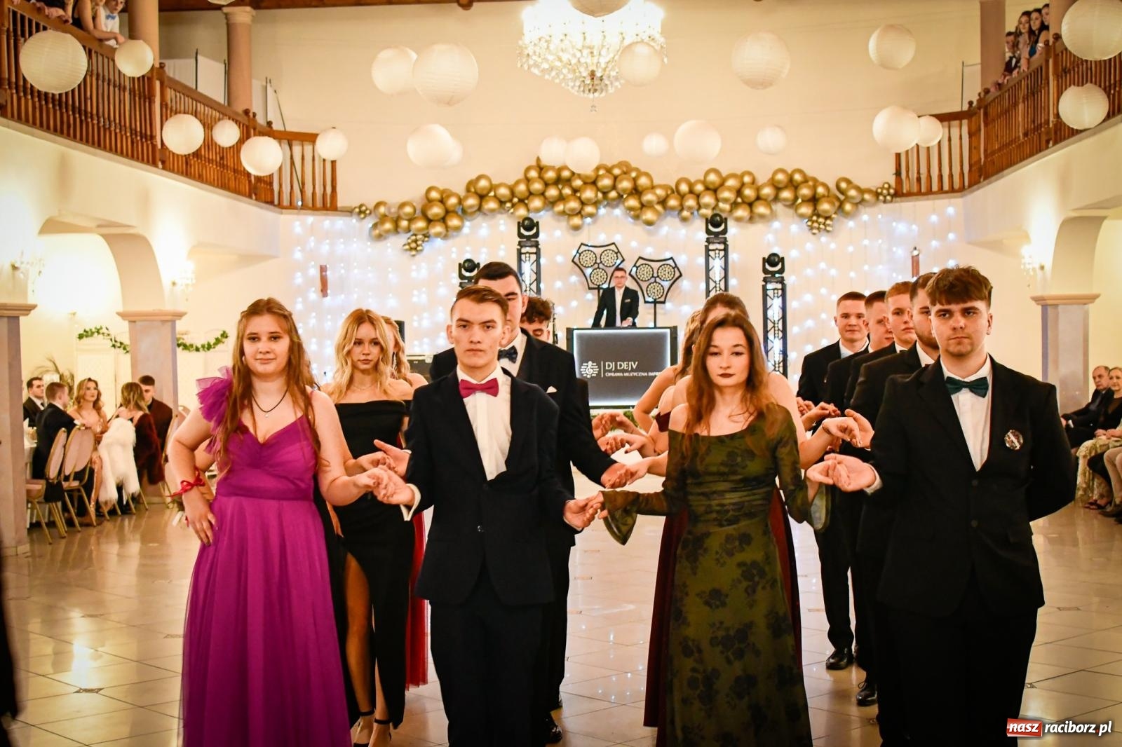 Zdjęcie w galerii na portalu naszraciborz.pl: Studniówka raciborskiego Ekonomika [FOTO i WIDEO] wiadomości z regionu