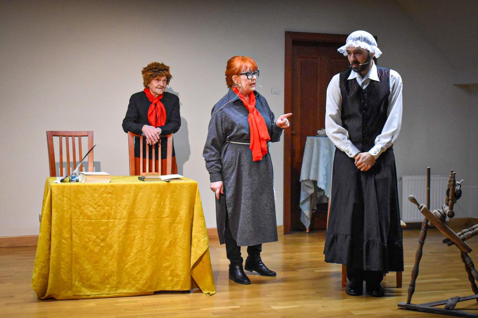 Zdjęcie w galerii na portalu naszraciborz.pl: Fredrowska komedia na deskach Raciborza wiadomości z regionu