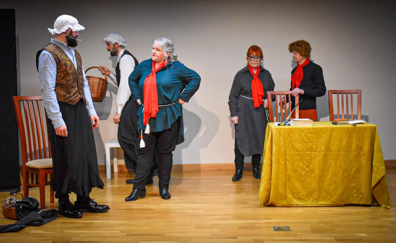 Zdjęcie w galerii na portalu naszraciborz.pl: Fredrowska komedia na deskach Raciborza wiadomości z regionu