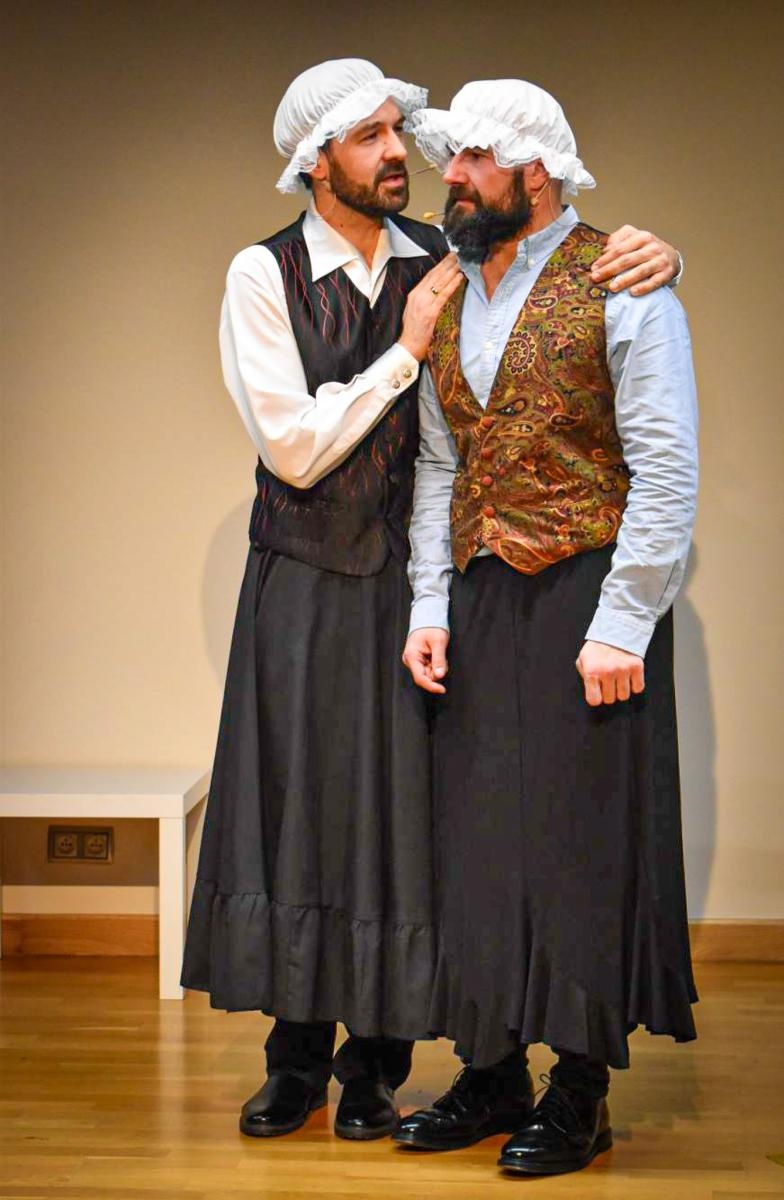 Zdjęcie w galerii na portalu naszraciborz.pl: Fredrowska komedia na deskach Raciborza wiadomości z regionu