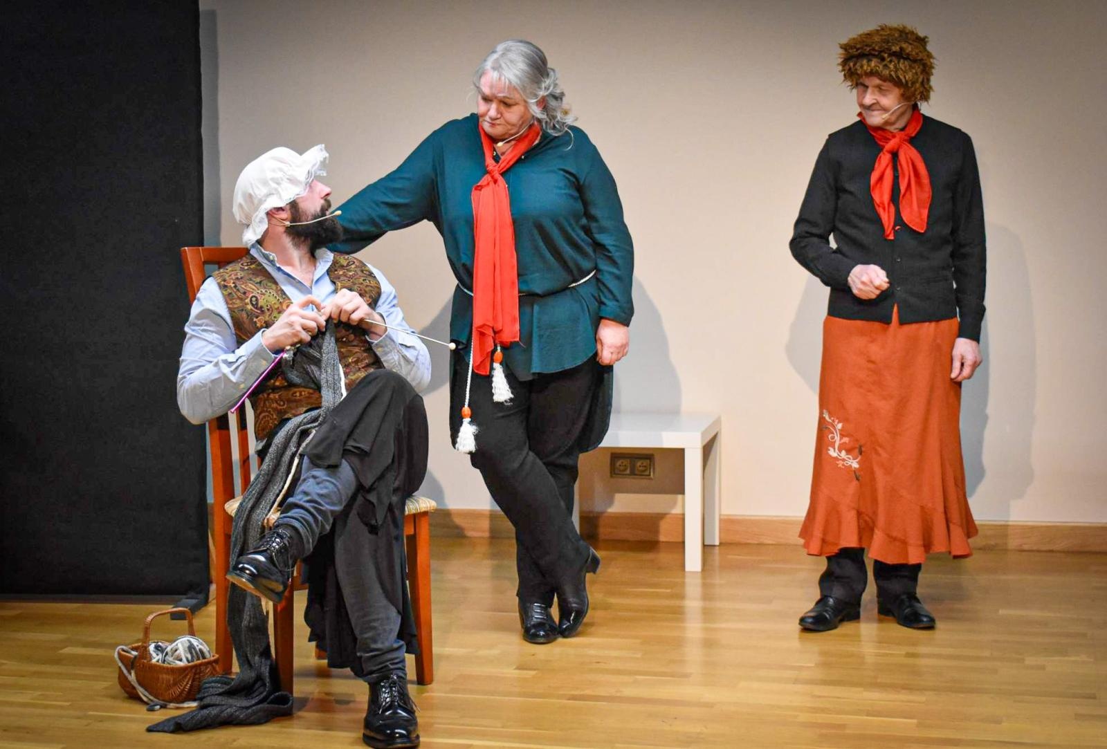 Zdjęcie w galerii na portalu naszraciborz.pl: Fredrowska komedia na deskach Raciborza wiadomości z regionu