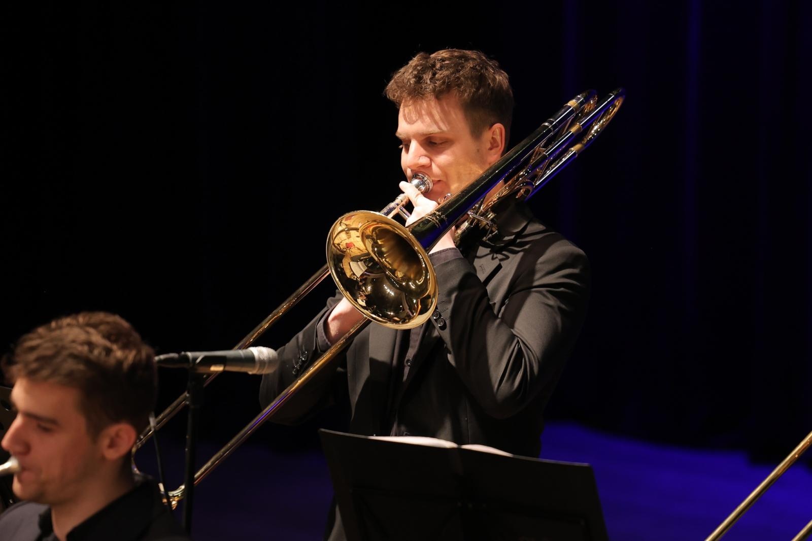 Zdjęcie w galerii na portalu naszraciborz.pl: Koncert świąteczno-noworoczny orkiestr RCK wiadomości z regionu