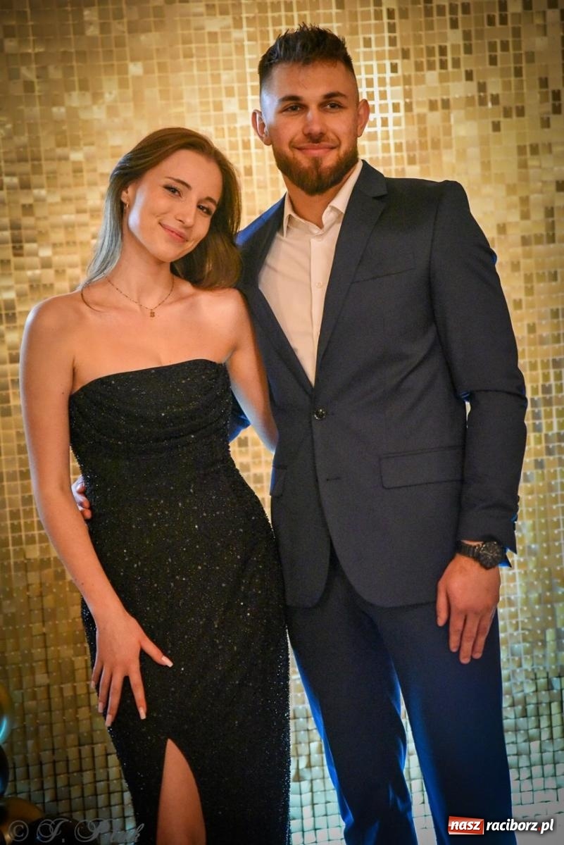 Zdjęcie w galerii na portalu naszraciborz.pl: Studniówka raciborskiego Ekonomika na bis! [FOTO i WIDEO] wiadomości z regionu