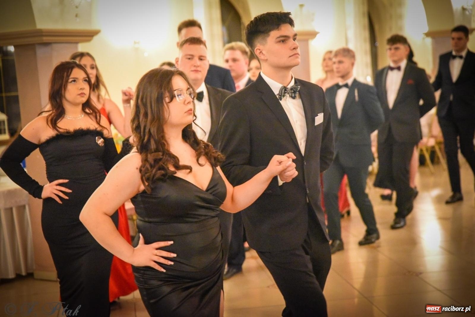 Zdjęcie w galerii na portalu naszraciborz.pl: Studniówka raciborskiego Ekonomika na bis! [FOTO i WIDEO] wiadomości z regionu