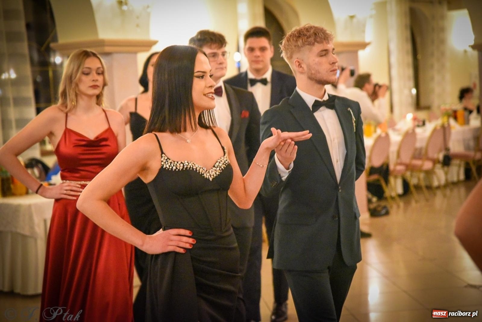 Zdjęcie w galerii na portalu naszraciborz.pl: Studniówka raciborskiego Ekonomika na bis! [FOTO i WIDEO] wiadomości z regionu