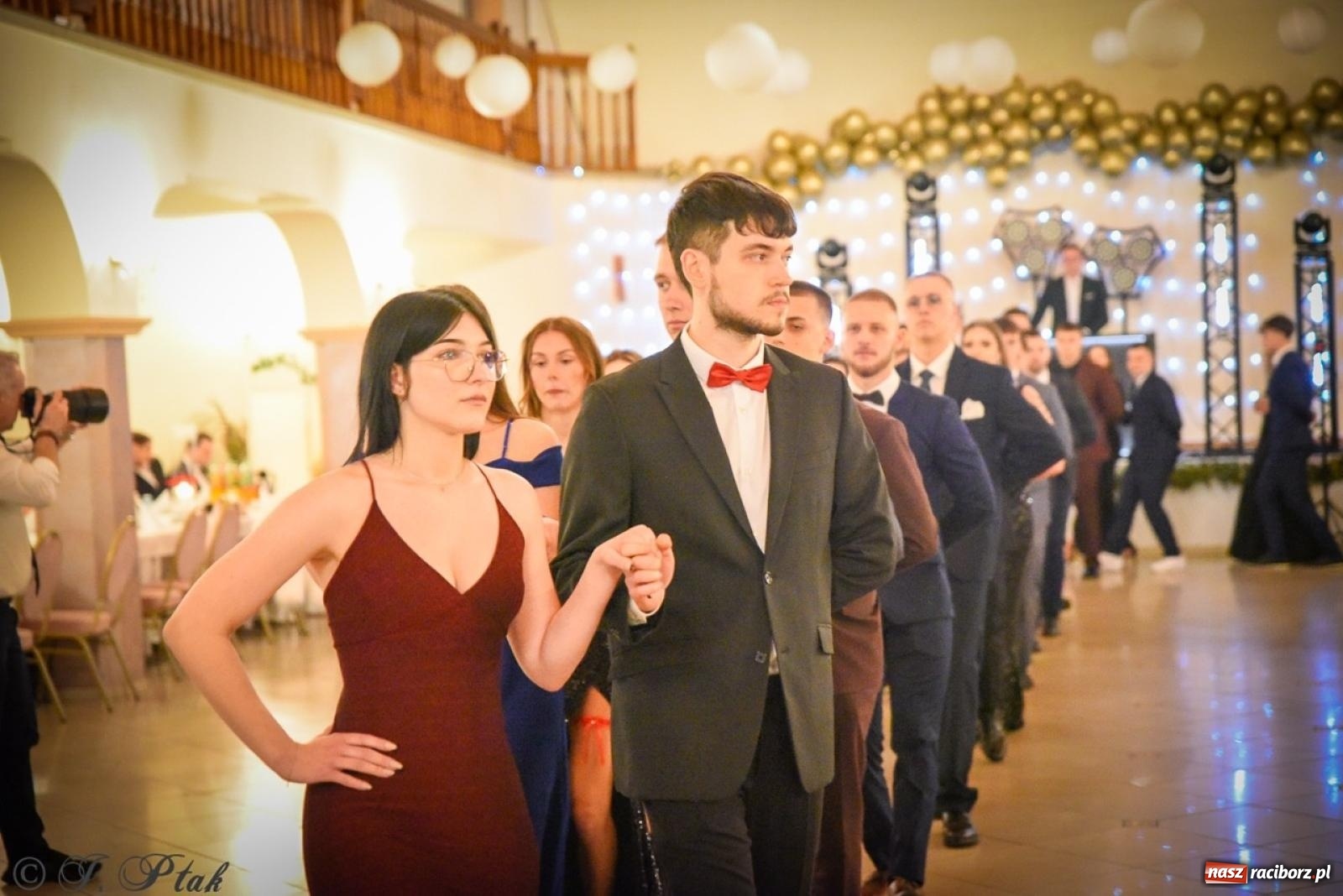 Zdjęcie w galerii na portalu naszraciborz.pl: Studniówka raciborskiego Ekonomika na bis! [FOTO i WIDEO] wiadomości z regionu