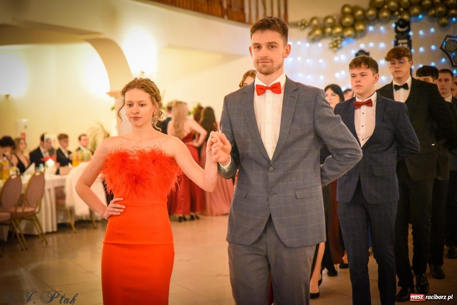 Zdjęcie w galerii na portalu naszraciborz.pl: Studniówka raciborskiego Ekonomika na bis! [FOTO i WIDEO] wiadomości z regionu