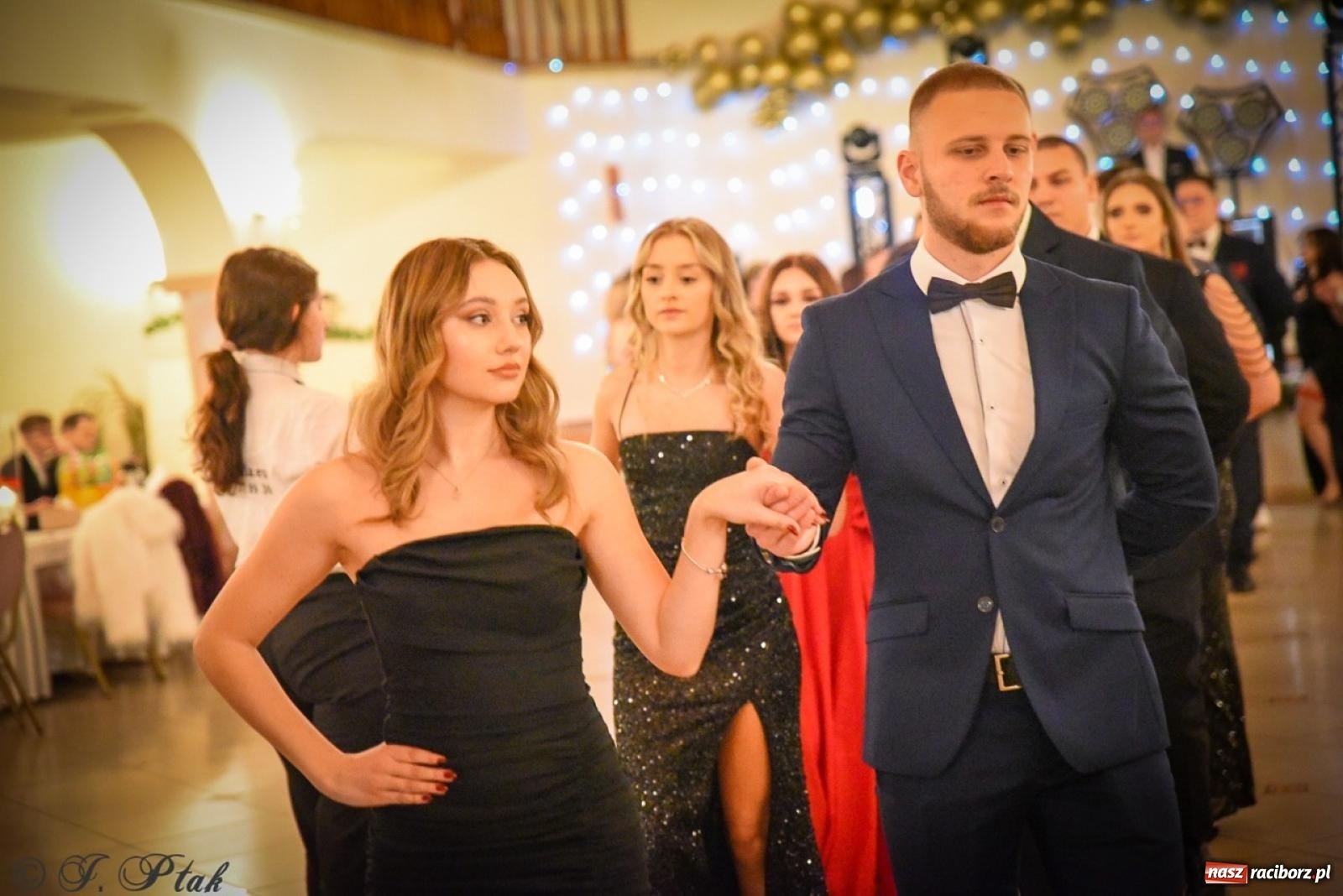 Zdjęcie w galerii na portalu naszraciborz.pl: Studniówka raciborskiego Ekonomika na bis! [FOTO i WIDEO] wiadomości z regionu