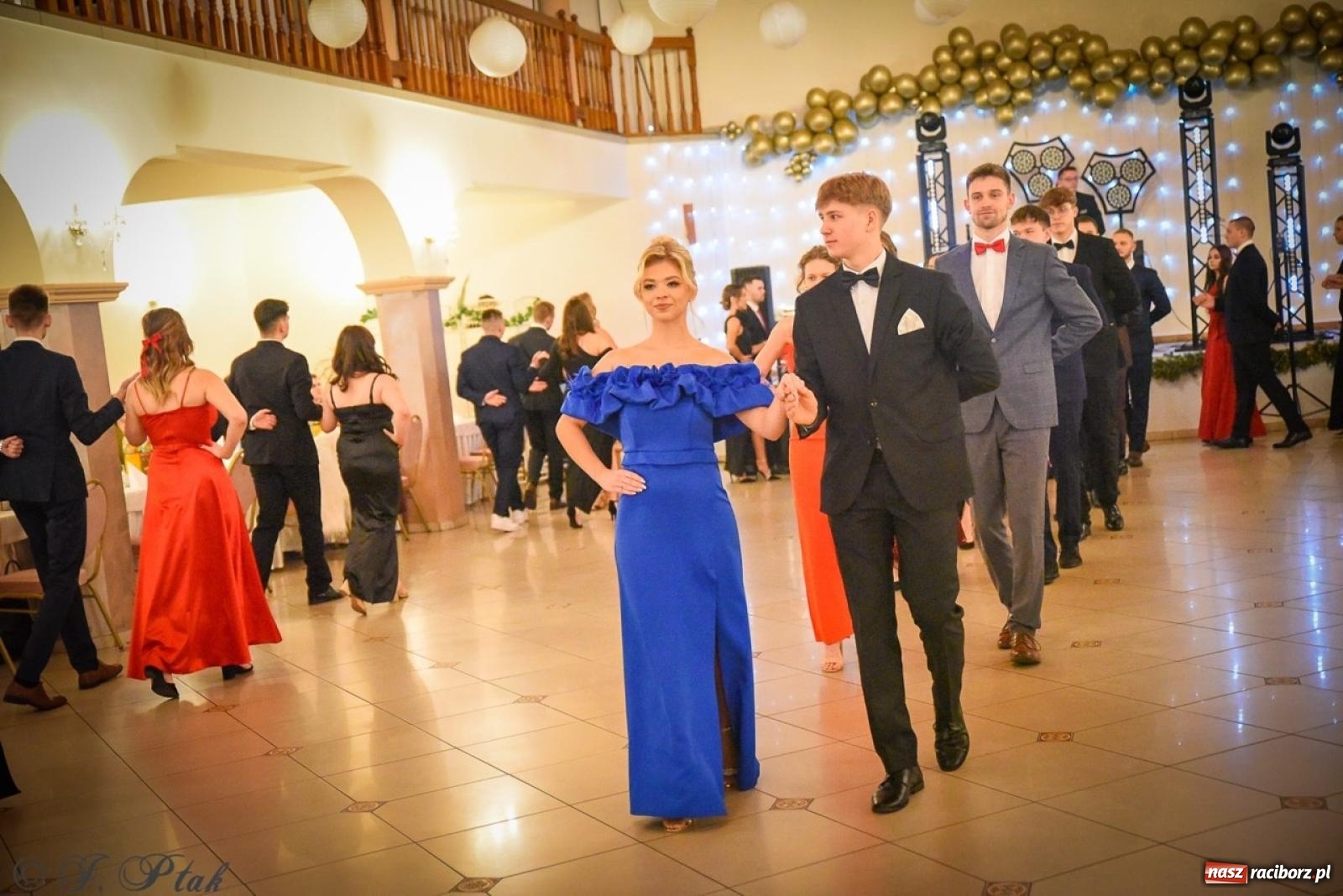 Zdjęcie w galerii na portalu naszraciborz.pl: Studniówka raciborskiego Ekonomika na bis! [FOTO i WIDEO] wiadomości z regionu