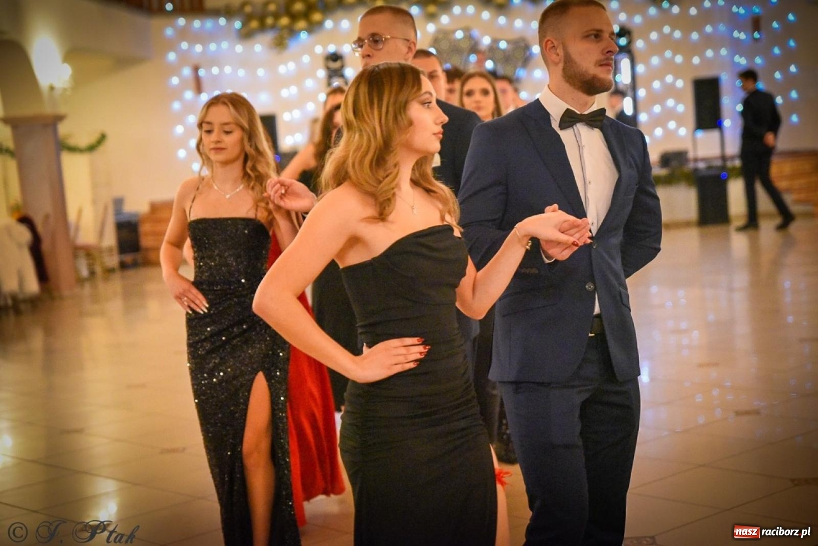 Zdjęcie w galerii na portalu naszraciborz.pl: Studniówka raciborskiego Ekonomika na bis! [FOTO i WIDEO] wiadomości z regionu