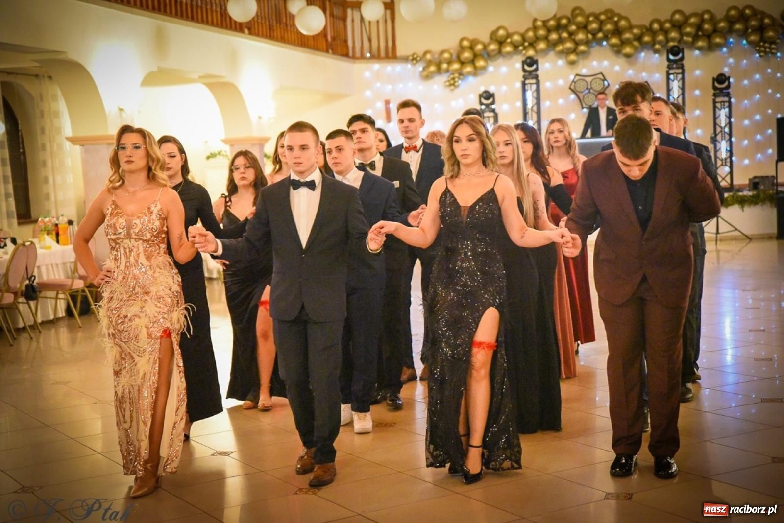 Zdjęcie w galerii na portalu naszraciborz.pl: Studniówka raciborskiego Ekonomika na bis! [FOTO i WIDEO] wiadomości z regionu