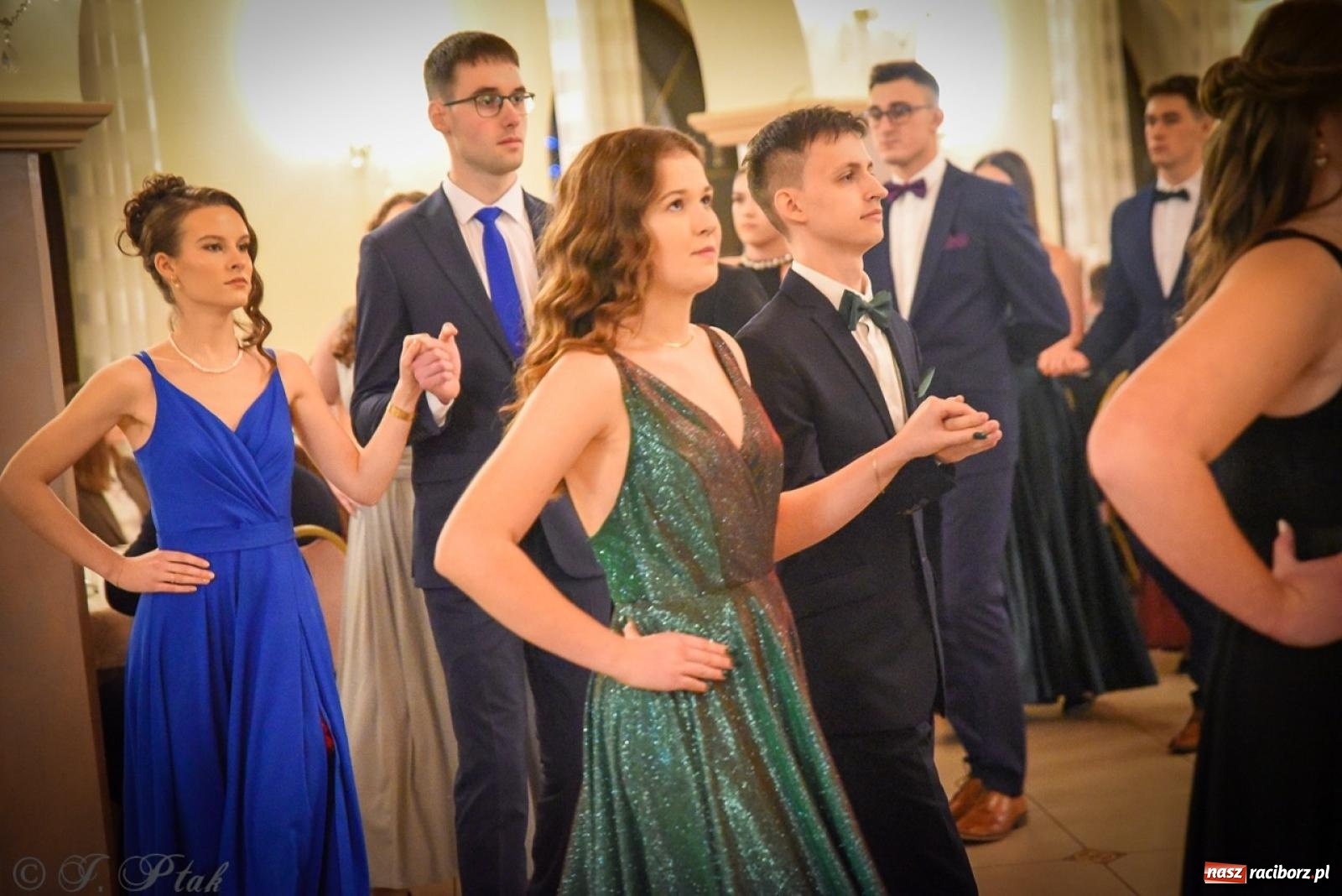 Zdjęcie w galerii na portalu naszraciborz.pl: Studniówka raciborskiego Ekonomika na bis! [FOTO i WIDEO] wiadomości z regionu