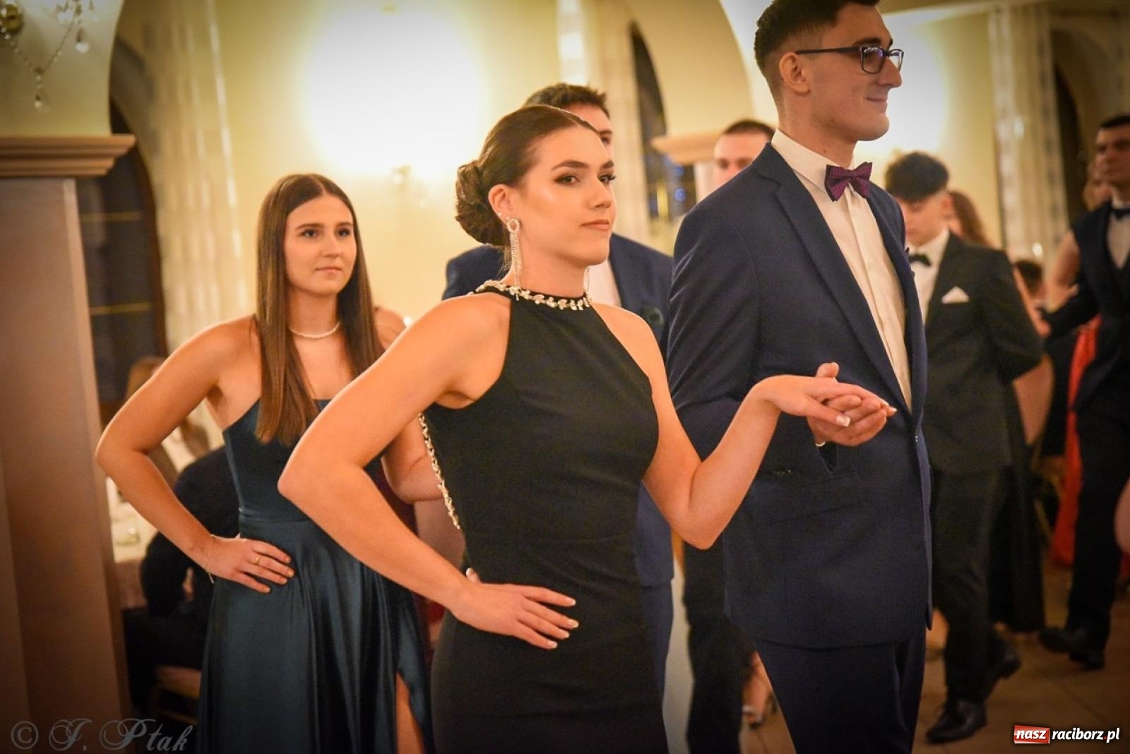 Zdjęcie w galerii na portalu naszraciborz.pl: Studniówka raciborskiego Ekonomika na bis! [FOTO i WIDEO] wiadomości z regionu