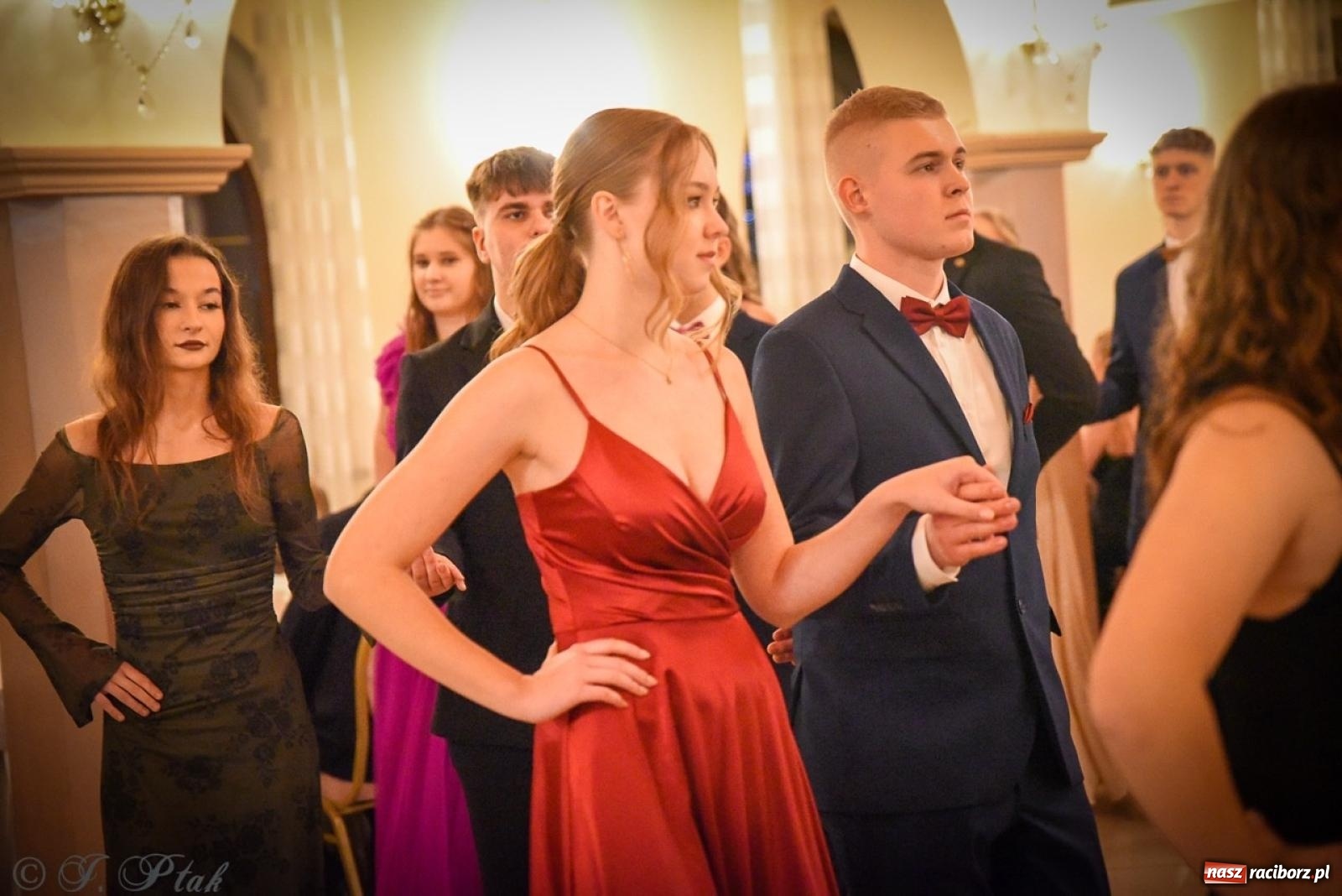 Zdjęcie w galerii na portalu naszraciborz.pl: Studniówka raciborskiego Ekonomika na bis! [FOTO i WIDEO] wiadomości z regionu