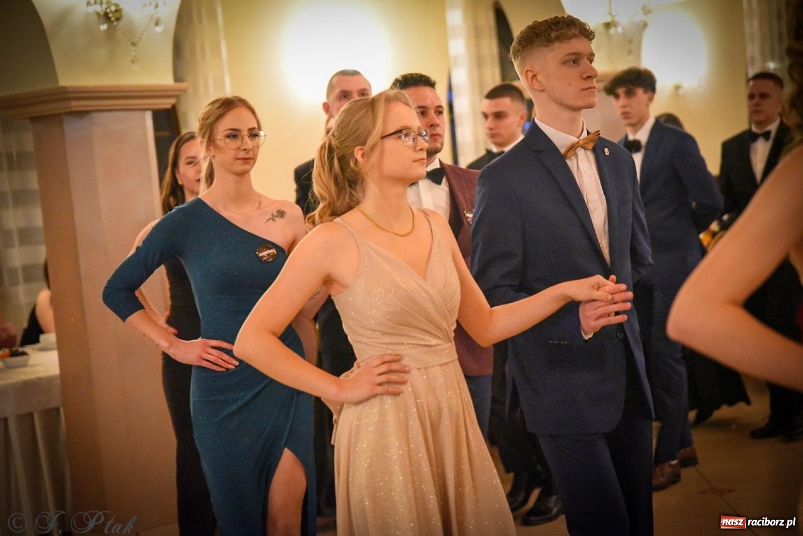 Zdjęcie w galerii na portalu naszraciborz.pl: Studniówka raciborskiego Ekonomika na bis! [FOTO i WIDEO] wiadomości z regionu