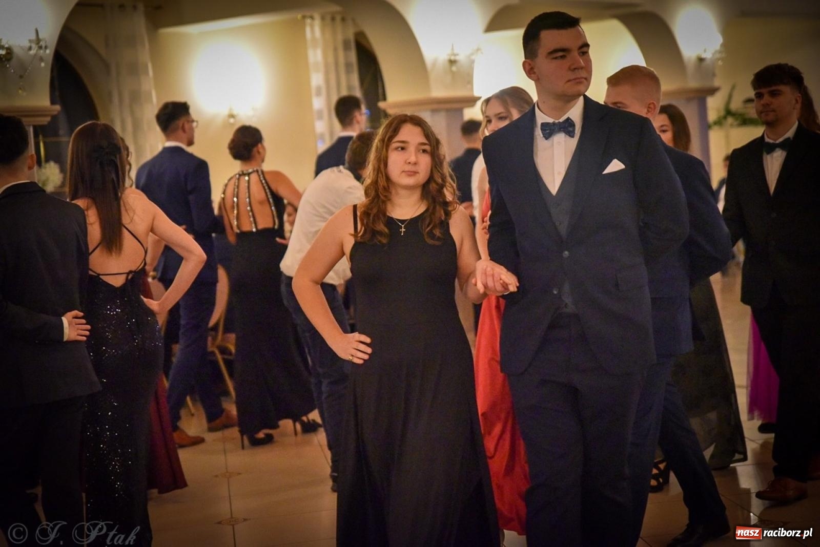 Zdjęcie w galerii na portalu naszraciborz.pl: Studniówka raciborskiego Ekonomika na bis! [FOTO i WIDEO] wiadomości z regionu