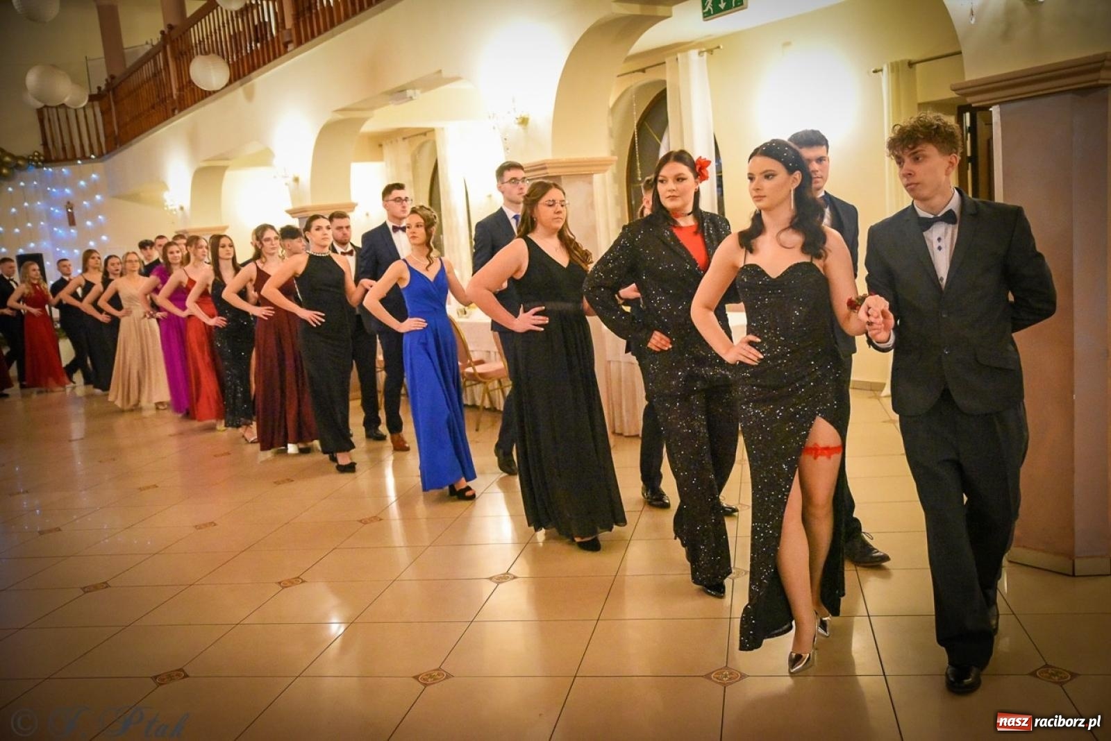 Zdjęcie w galerii na portalu naszraciborz.pl: Studniówka raciborskiego Ekonomika na bis! [FOTO i WIDEO] wiadomości z regionu