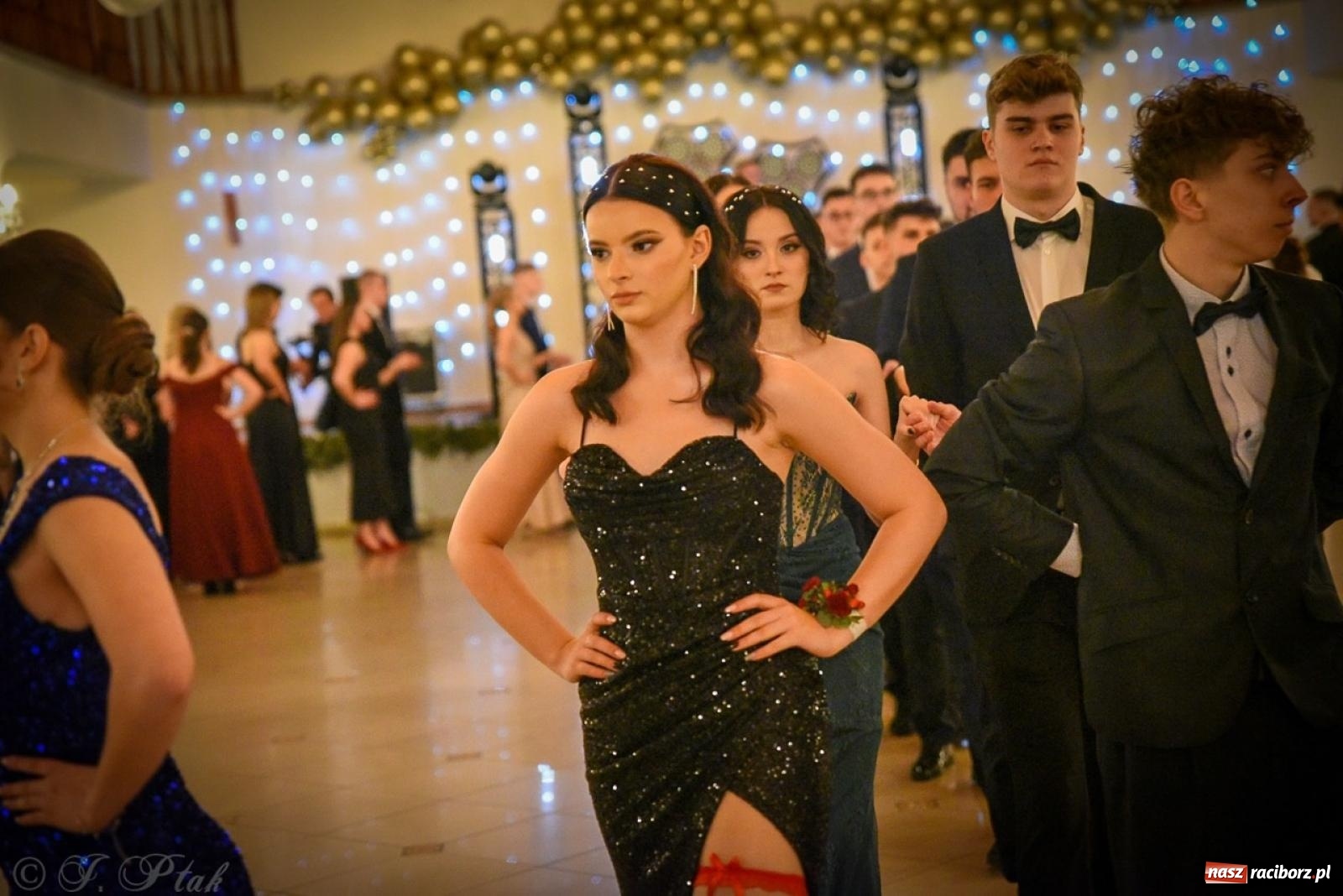 Zdjęcie w galerii na portalu naszraciborz.pl: Studniówka raciborskiego Ekonomika na bis! [FOTO i WIDEO] wiadomości z regionu