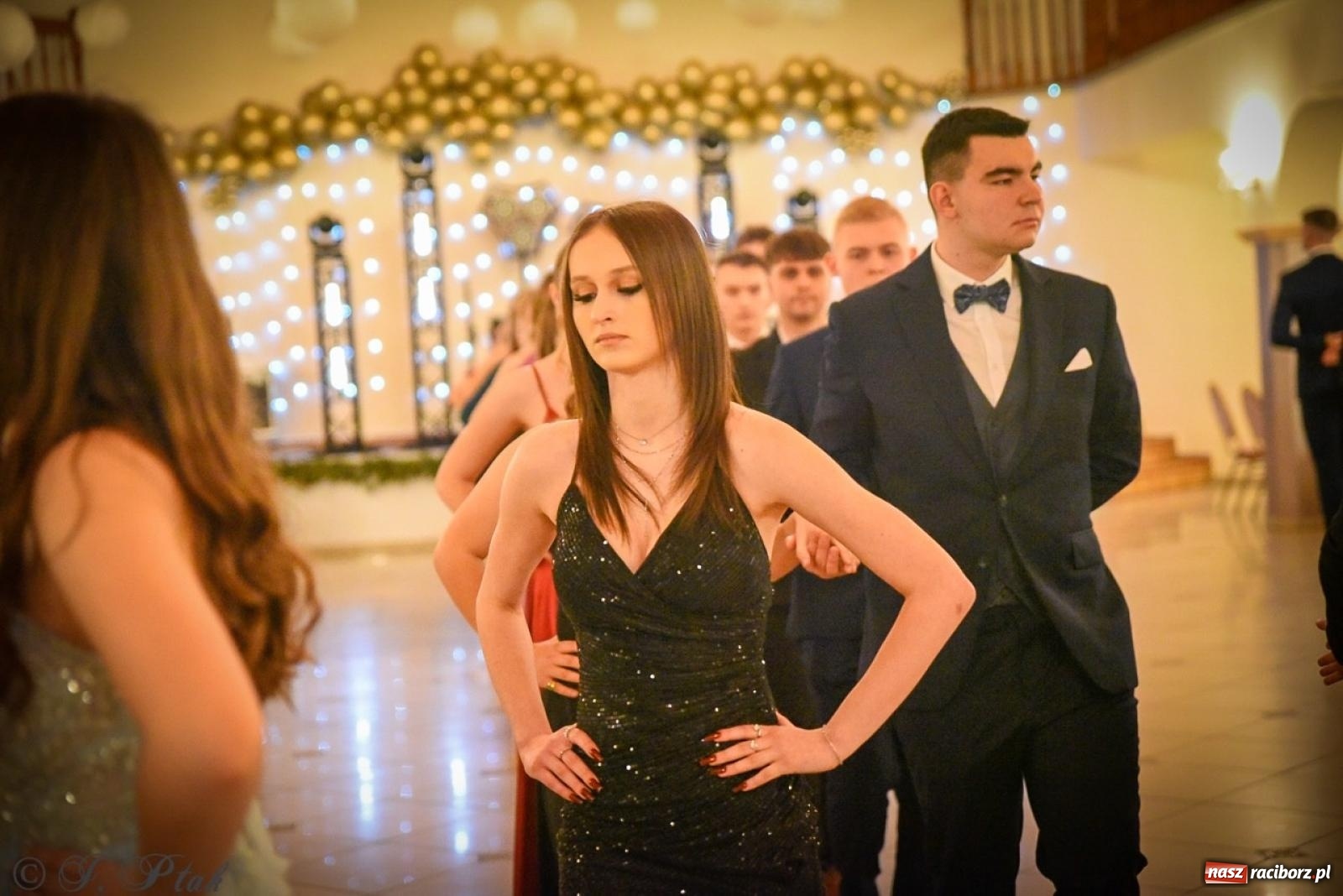 Zdjęcie w galerii na portalu naszraciborz.pl: Studniówka raciborskiego Ekonomika na bis! [FOTO i WIDEO] wiadomości z regionu