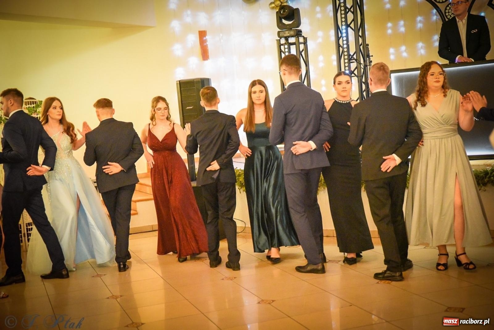 Zdjęcie w galerii na portalu naszraciborz.pl: Studniówka raciborskiego Ekonomika na bis! [FOTO i WIDEO] wiadomości z regionu