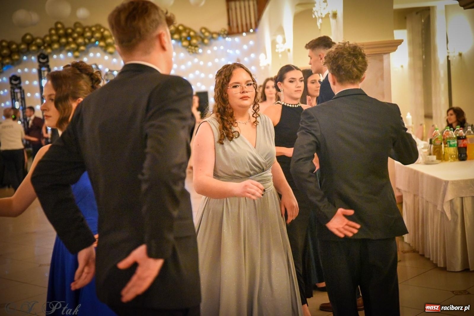 Zdjęcie w galerii na portalu naszraciborz.pl: Studniówka raciborskiego Ekonomika na bis! [FOTO i WIDEO] wiadomości z regionu