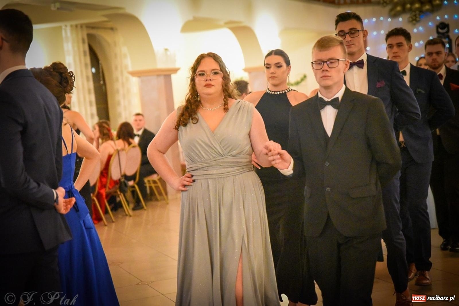 Zdjęcie w galerii na portalu naszraciborz.pl: Studniówka raciborskiego Ekonomika na bis! [FOTO i WIDEO] wiadomości z regionu