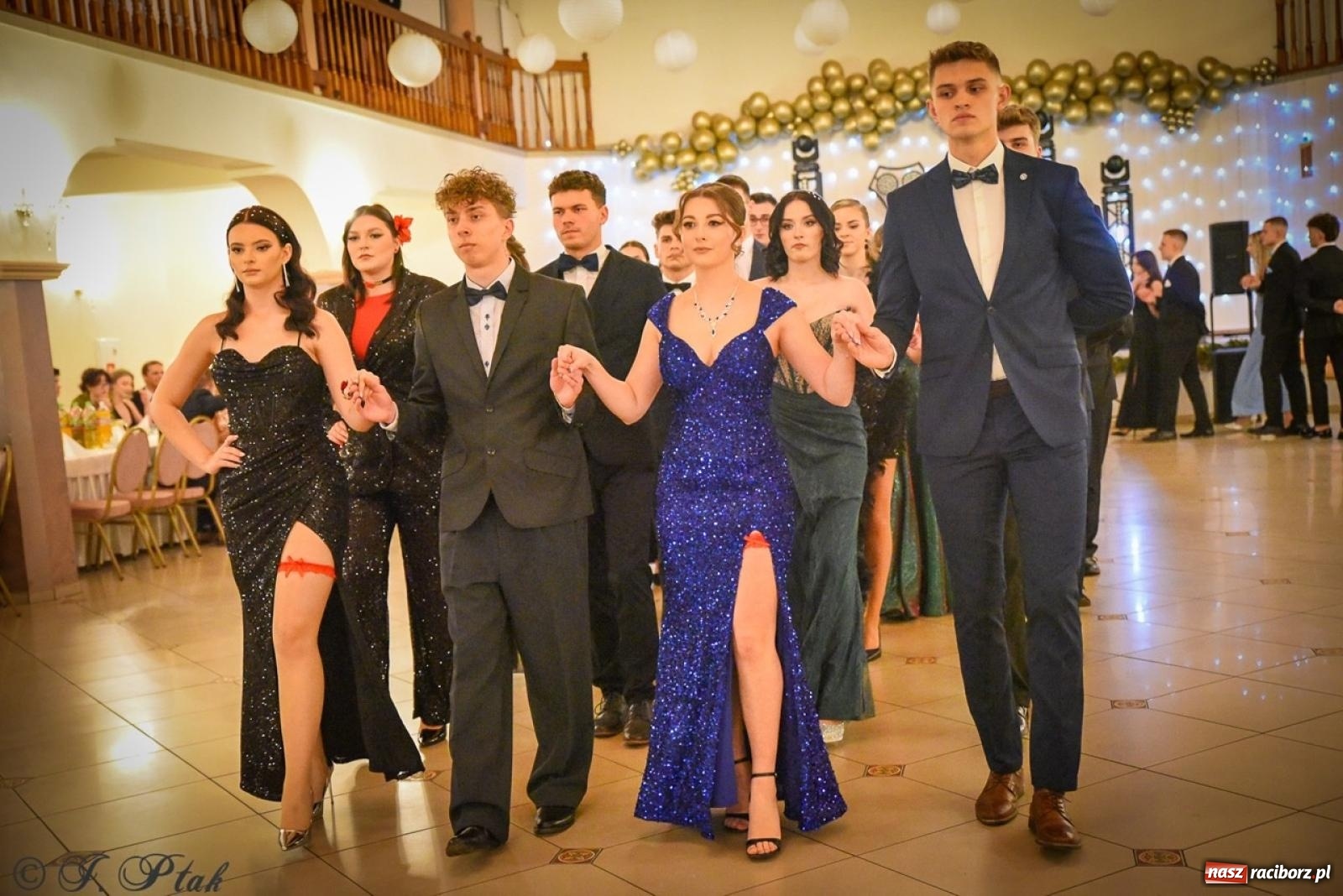 Zdjęcie w galerii na portalu naszraciborz.pl: Studniówka raciborskiego Ekonomika na bis! [FOTO i WIDEO] wiadomości z regionu