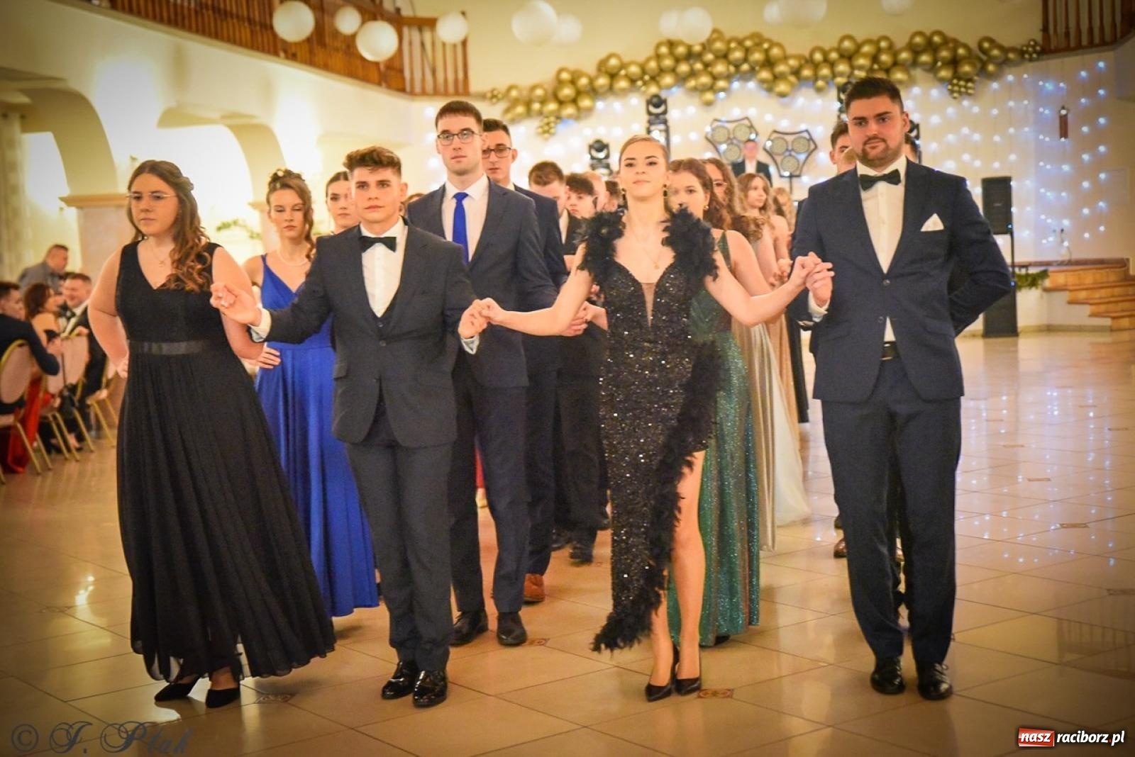 Zdjęcie w galerii na portalu naszraciborz.pl: Studniówka raciborskiego Ekonomika na bis! [FOTO i WIDEO] wiadomości z regionu