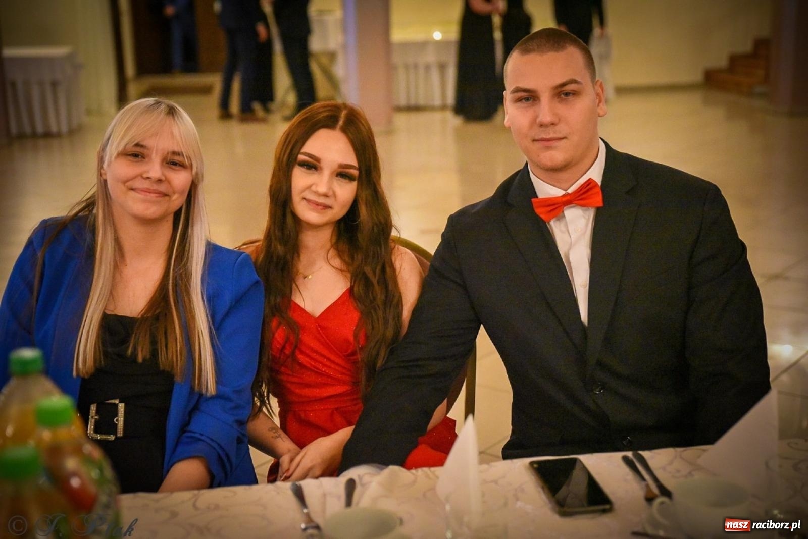 Zdjęcie w galerii na portalu naszraciborz.pl: Studniówka raciborskiego Ekonomika na bis! [FOTO i WIDEO] wiadomości z regionu