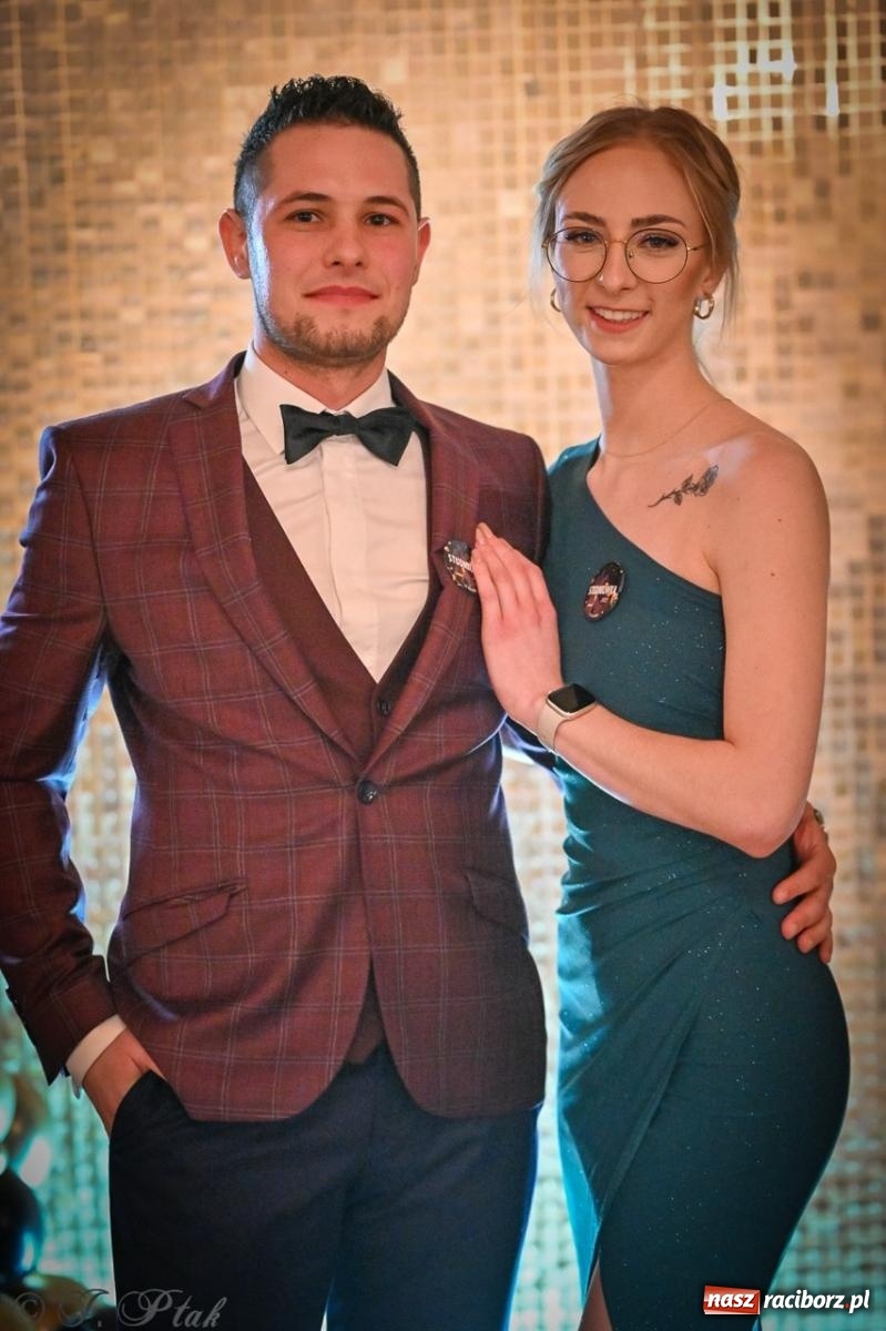 Zdjęcie w galerii na portalu naszraciborz.pl: Studniówka raciborskiego Ekonomika na bis! [FOTO i WIDEO] wiadomości z regionu