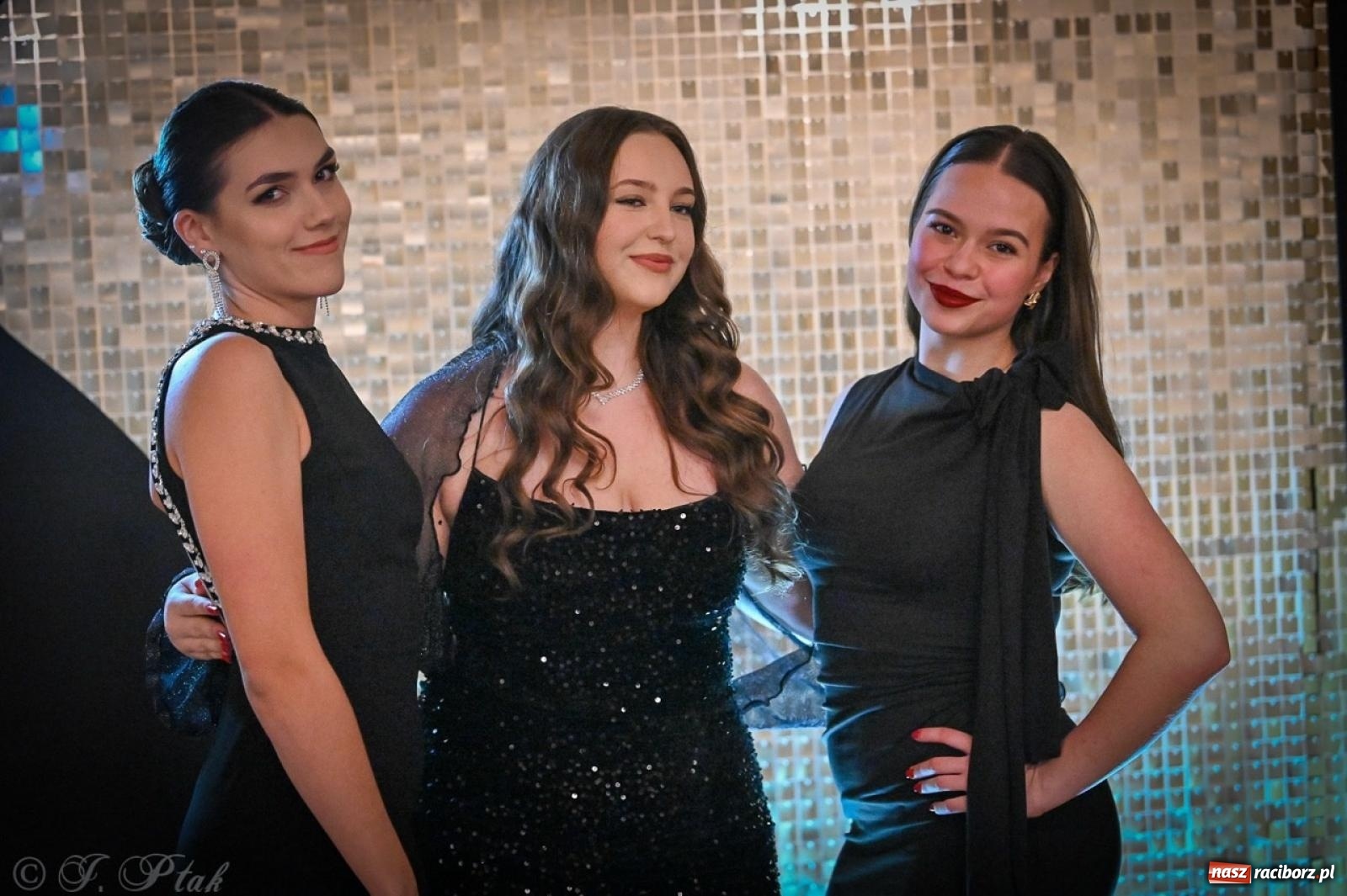 Zdjęcie w galerii na portalu naszraciborz.pl: Studniówka raciborskiego Ekonomika na bis! [FOTO i WIDEO] wiadomości z regionu