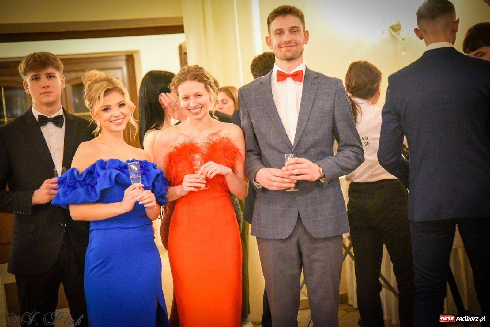 Zdjęcie w galerii na portalu naszraciborz.pl: Studniówka raciborskiego Ekonomika na bis! [FOTO i WIDEO] wiadomości z regionu