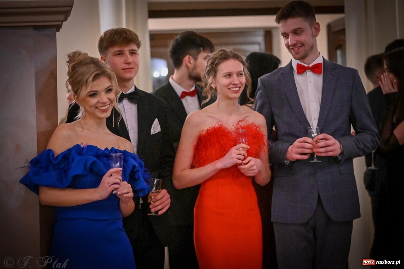 Zdjęcie w galerii na portalu naszraciborz.pl: Studniówka raciborskiego Ekonomika na bis! [FOTO i WIDEO] wiadomości z regionu