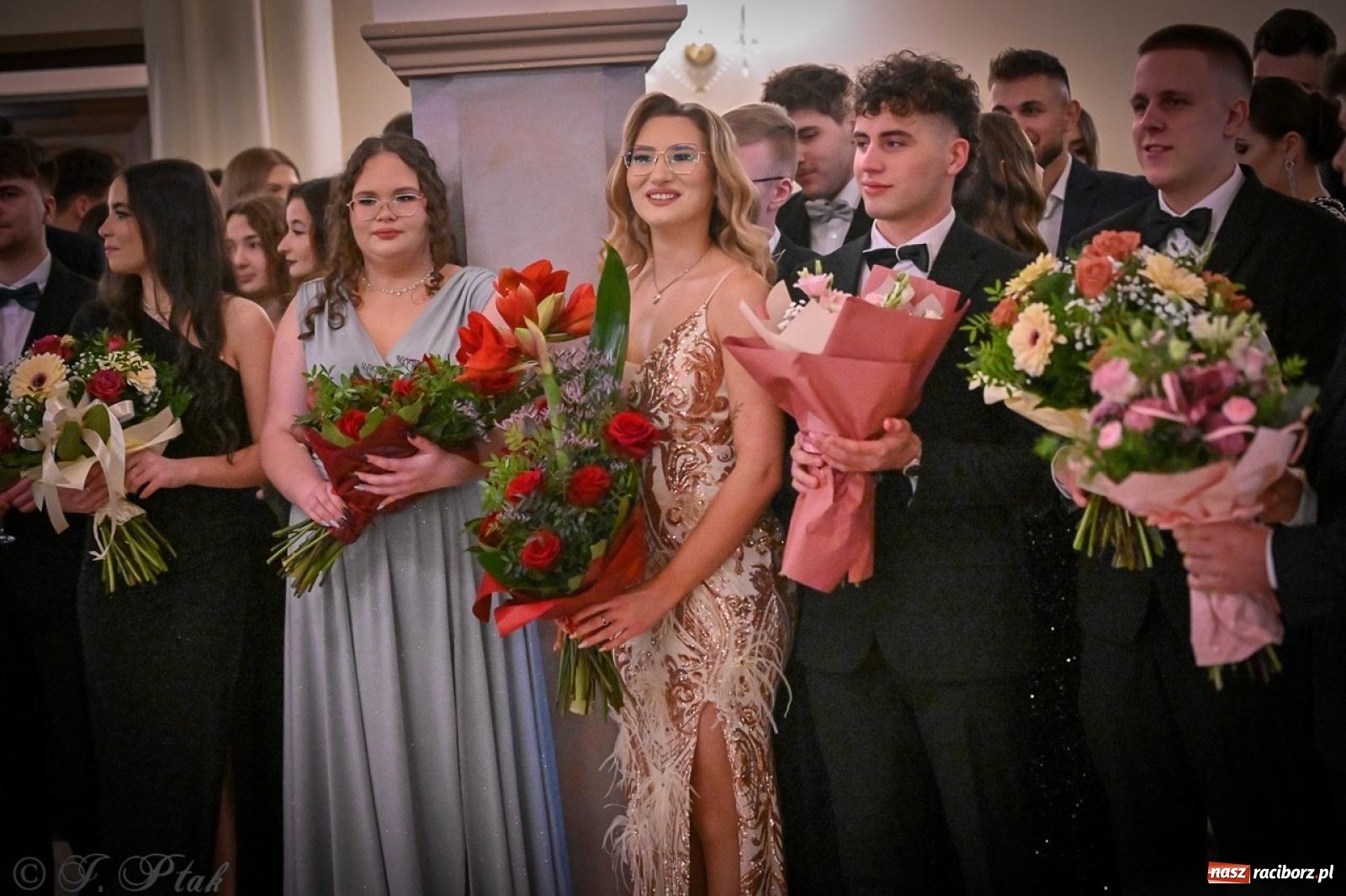 Zdjęcie w galerii na portalu naszraciborz.pl: Studniówka raciborskiego Ekonomika na bis! [FOTO i WIDEO] wiadomości z regionu