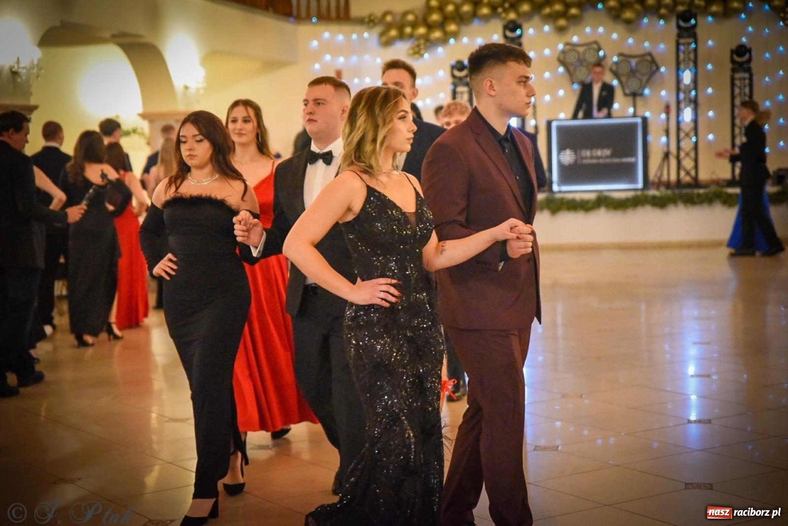 Zdjęcie w galerii na portalu naszraciborz.pl: Studniówka raciborskiego Ekonomika na bis! [FOTO i WIDEO] wiadomości z regionu