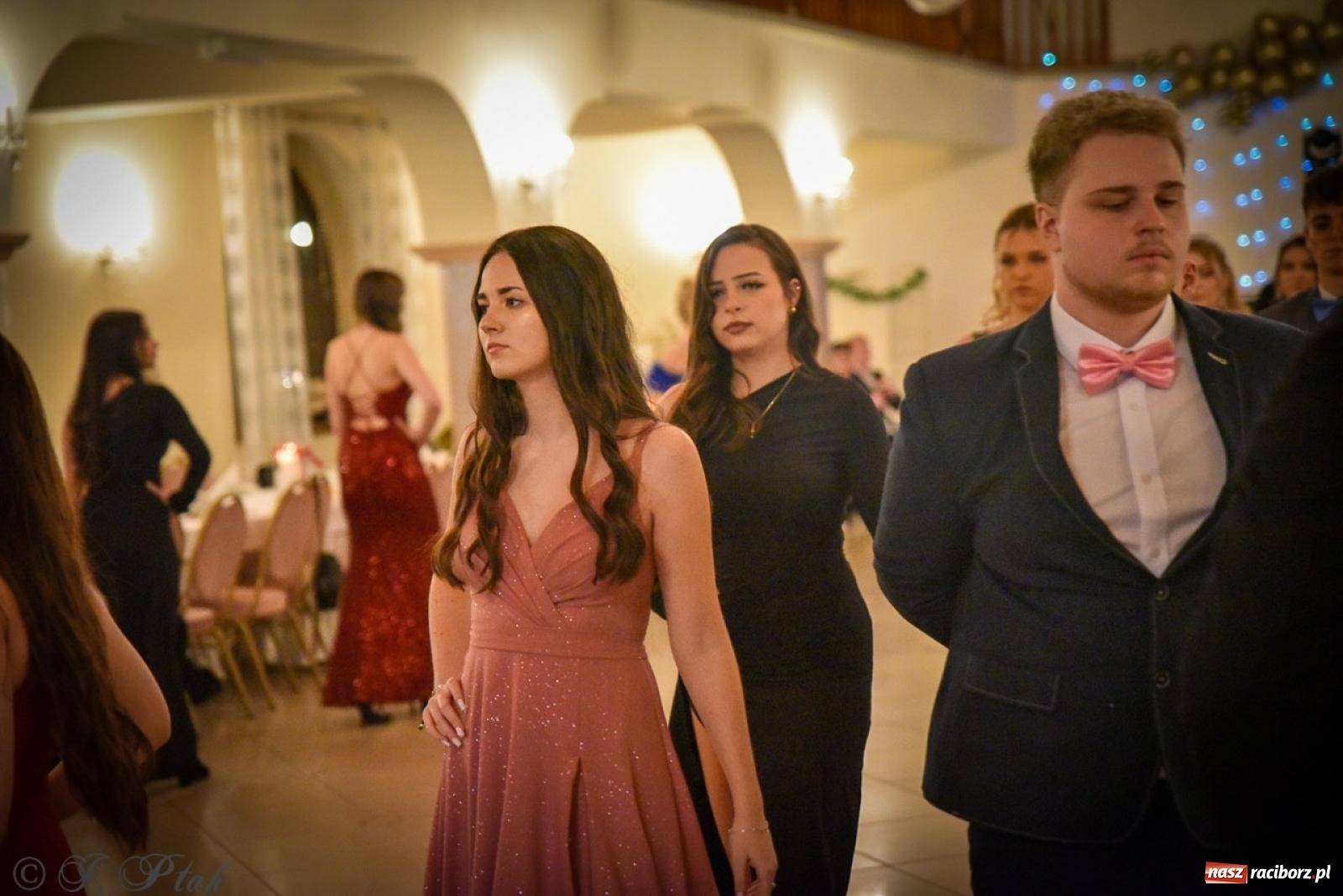 Zdjęcie w galerii na portalu naszraciborz.pl: Studniówka raciborskiego Ekonomika na bis! [FOTO i WIDEO] wiadomości z regionu