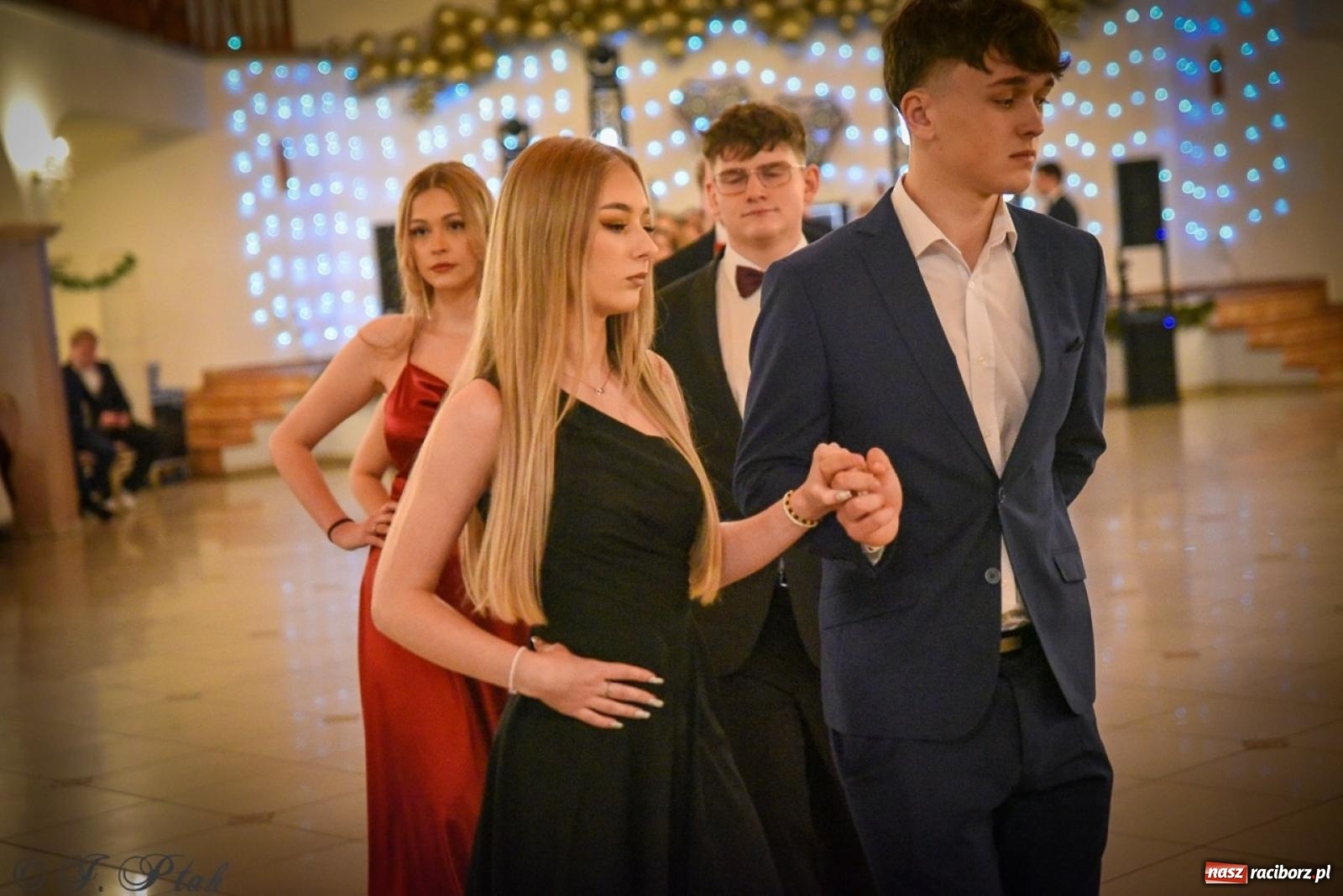 Zdjęcie w galerii na portalu naszraciborz.pl: Studniówka raciborskiego Ekonomika na bis! [FOTO i WIDEO] wiadomości z regionu