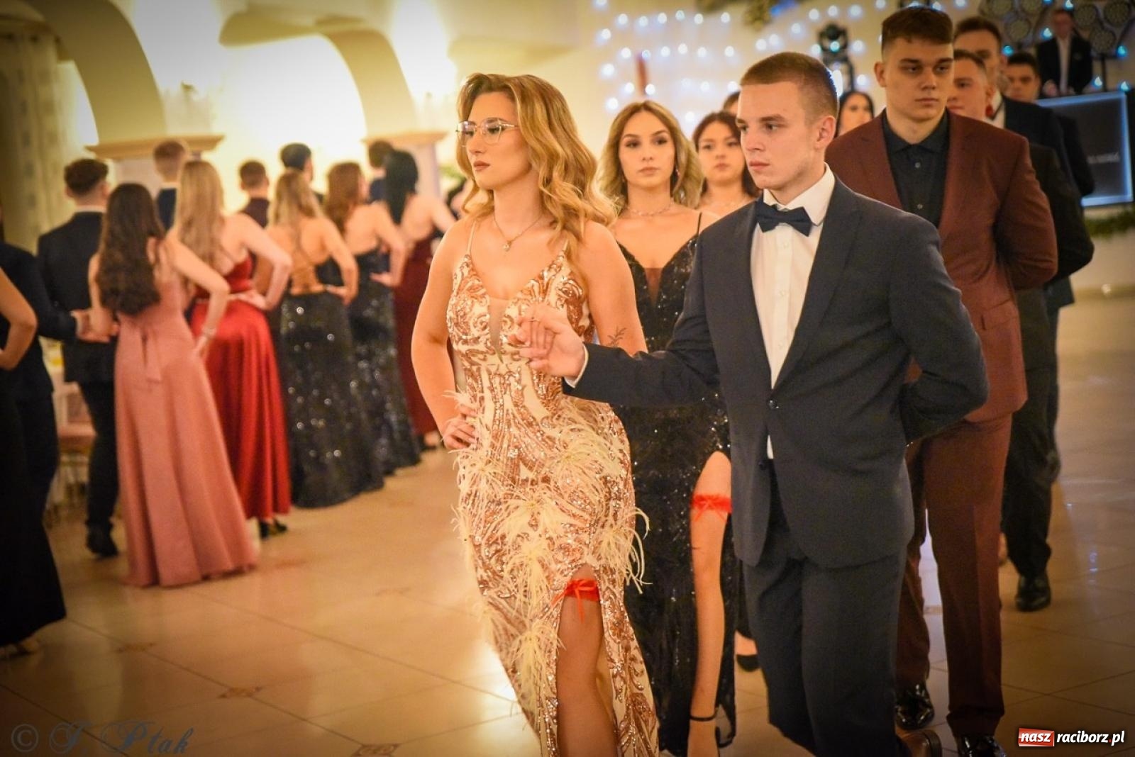 Zdjęcie w galerii na portalu naszraciborz.pl: Studniówka raciborskiego Ekonomika na bis! [FOTO i WIDEO] wiadomości z regionu