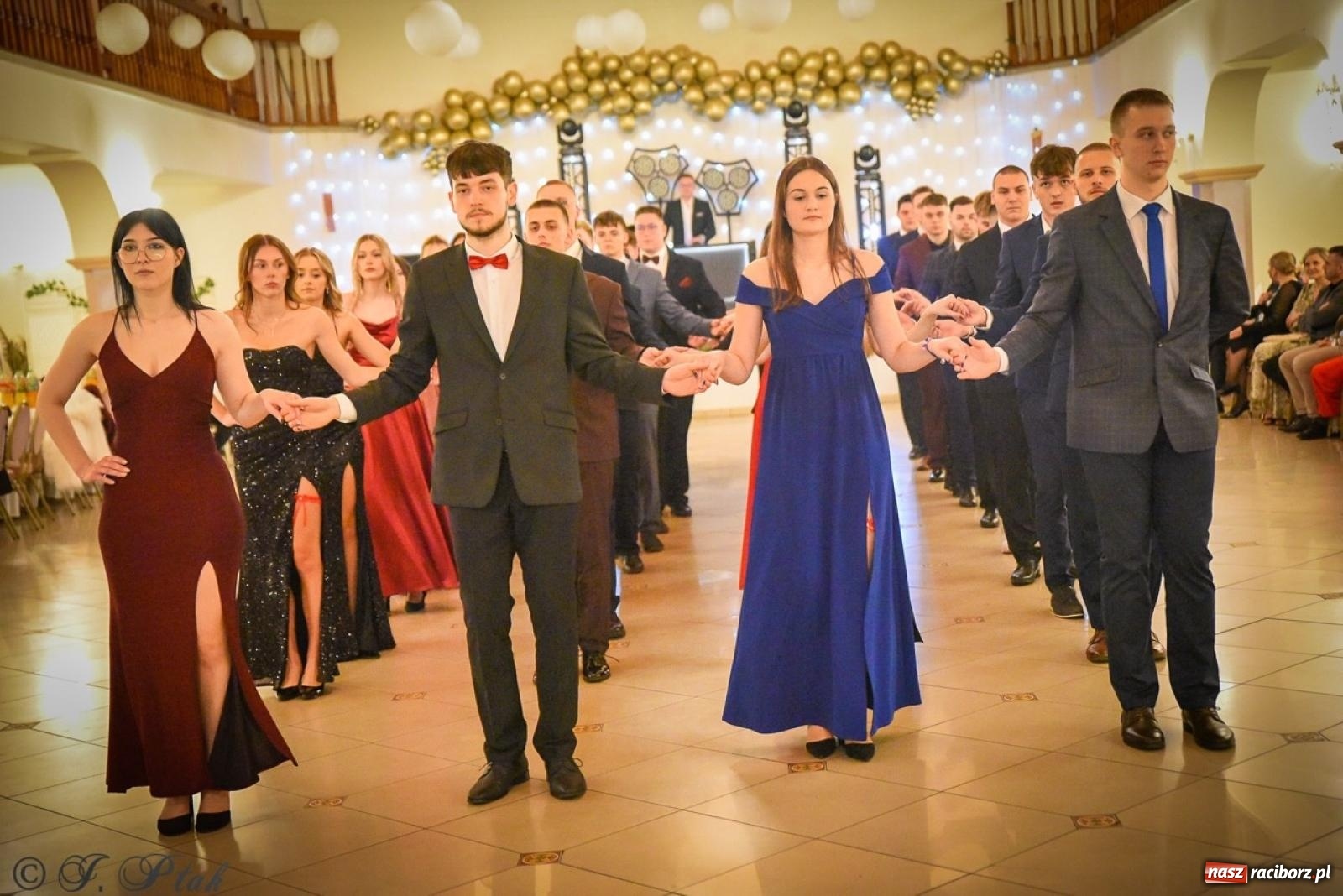 Zdjęcie w galerii na portalu naszraciborz.pl: Studniówka raciborskiego Ekonomika na bis! [FOTO i WIDEO] wiadomości z regionu