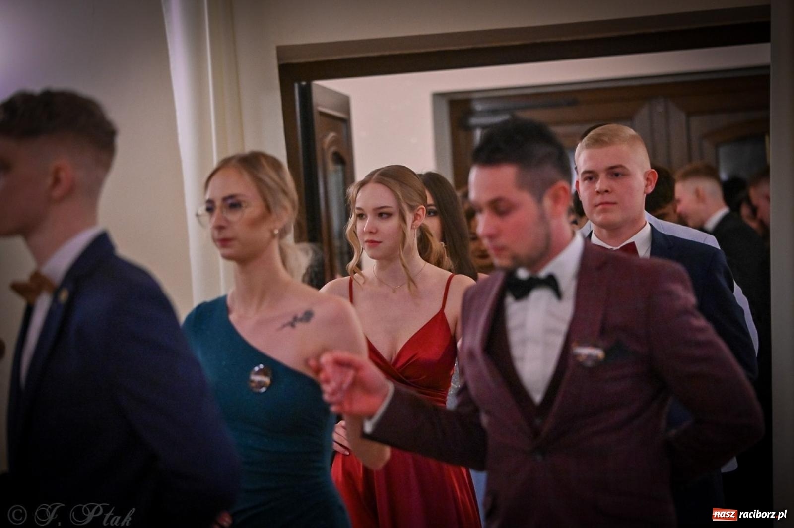 Zdjęcie w galerii na portalu naszraciborz.pl: Studniówka raciborskiego Ekonomika na bis! [FOTO i WIDEO] wiadomości z regionu