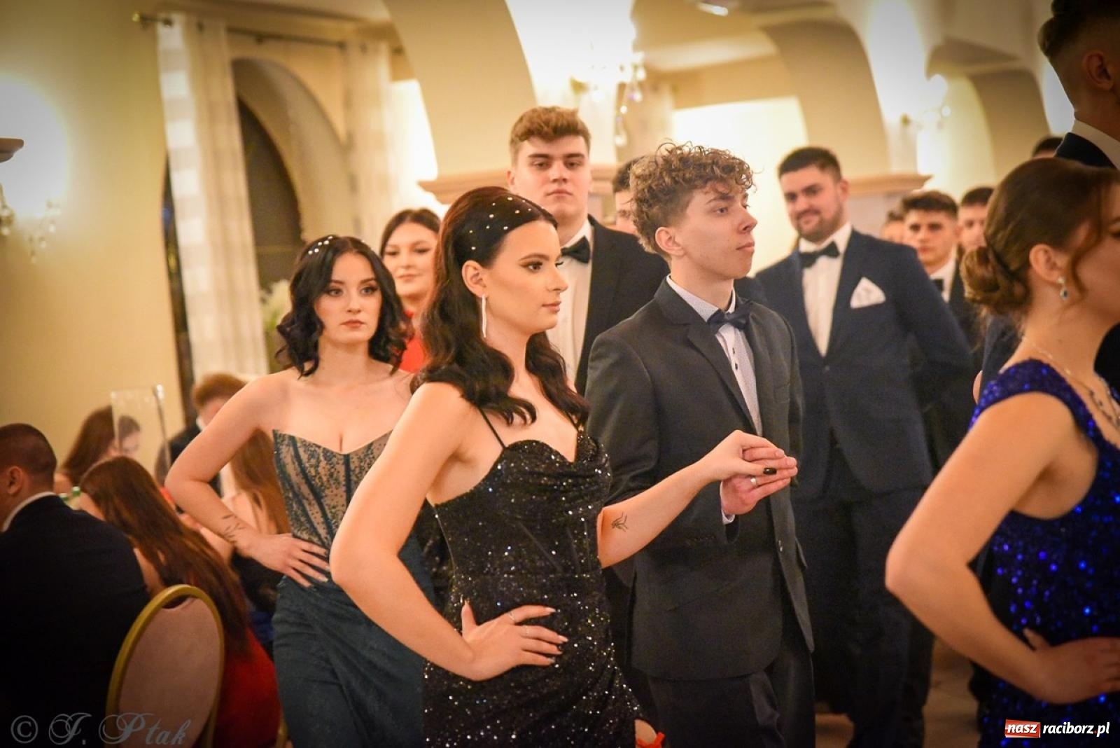 Zdjęcie w galerii na portalu naszraciborz.pl: Studniówka raciborskiego Ekonomika na bis! [FOTO i WIDEO] wiadomości z regionu