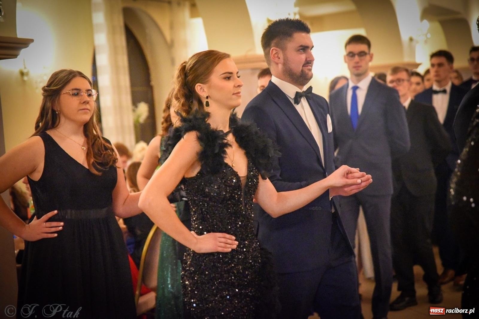 Zdjęcie w galerii na portalu naszraciborz.pl: Studniówka raciborskiego Ekonomika na bis! [FOTO i WIDEO] wiadomości z regionu