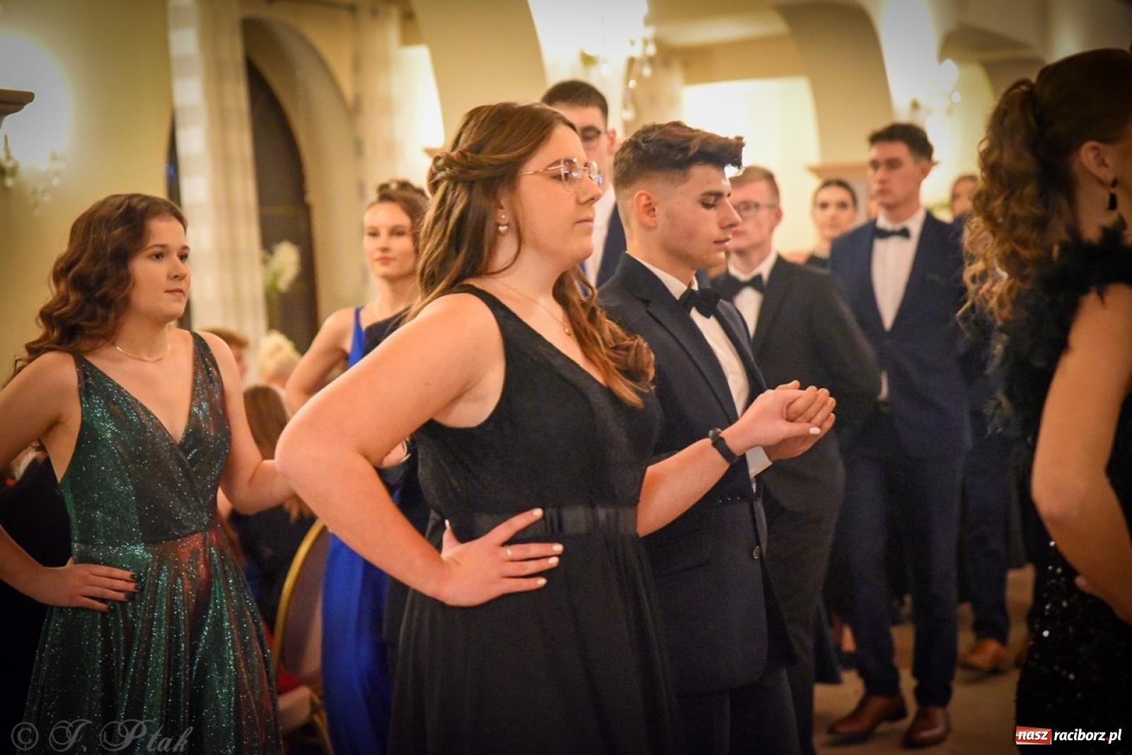 Zdjęcie w galerii na portalu naszraciborz.pl: Studniówka raciborskiego Ekonomika na bis! [FOTO i WIDEO] wiadomości z regionu