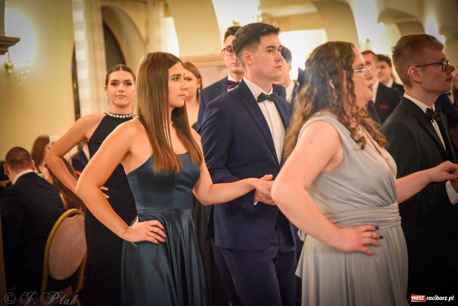 Zdjęcie w galerii na portalu naszraciborz.pl: Studniówka raciborskiego Ekonomika na bis! [FOTO i WIDEO] wiadomości z regionu