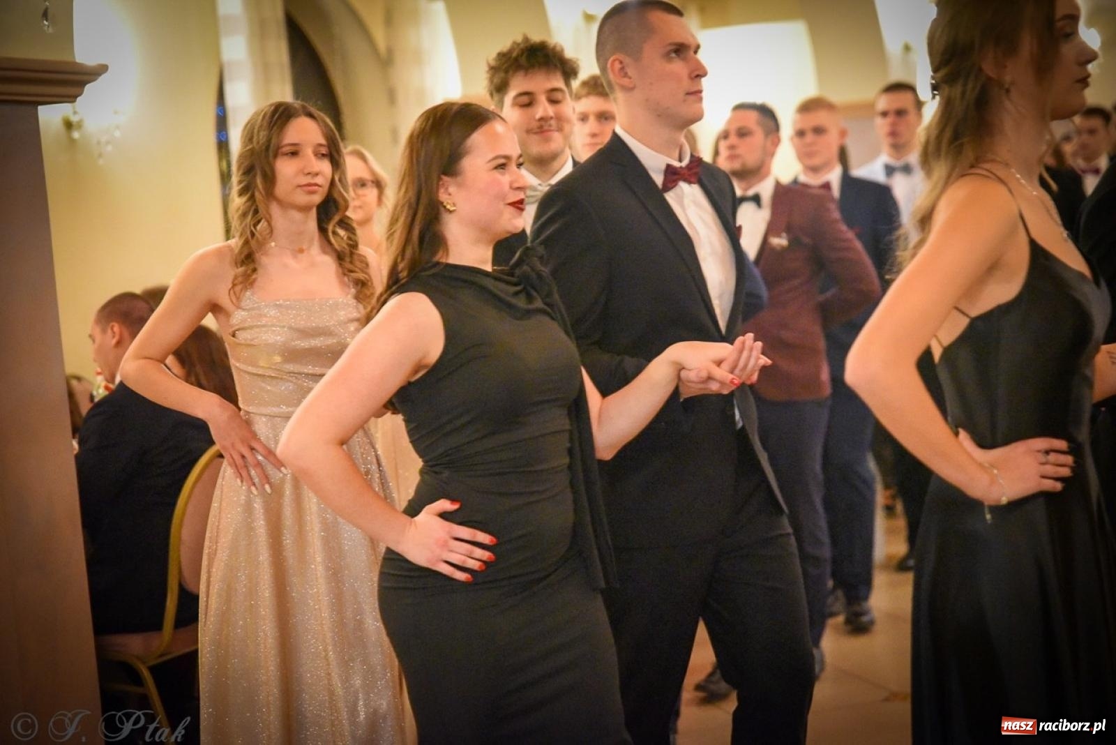 Zdjęcie w galerii na portalu naszraciborz.pl: Studniówka raciborskiego Ekonomika na bis! [FOTO i WIDEO] wiadomości z regionu