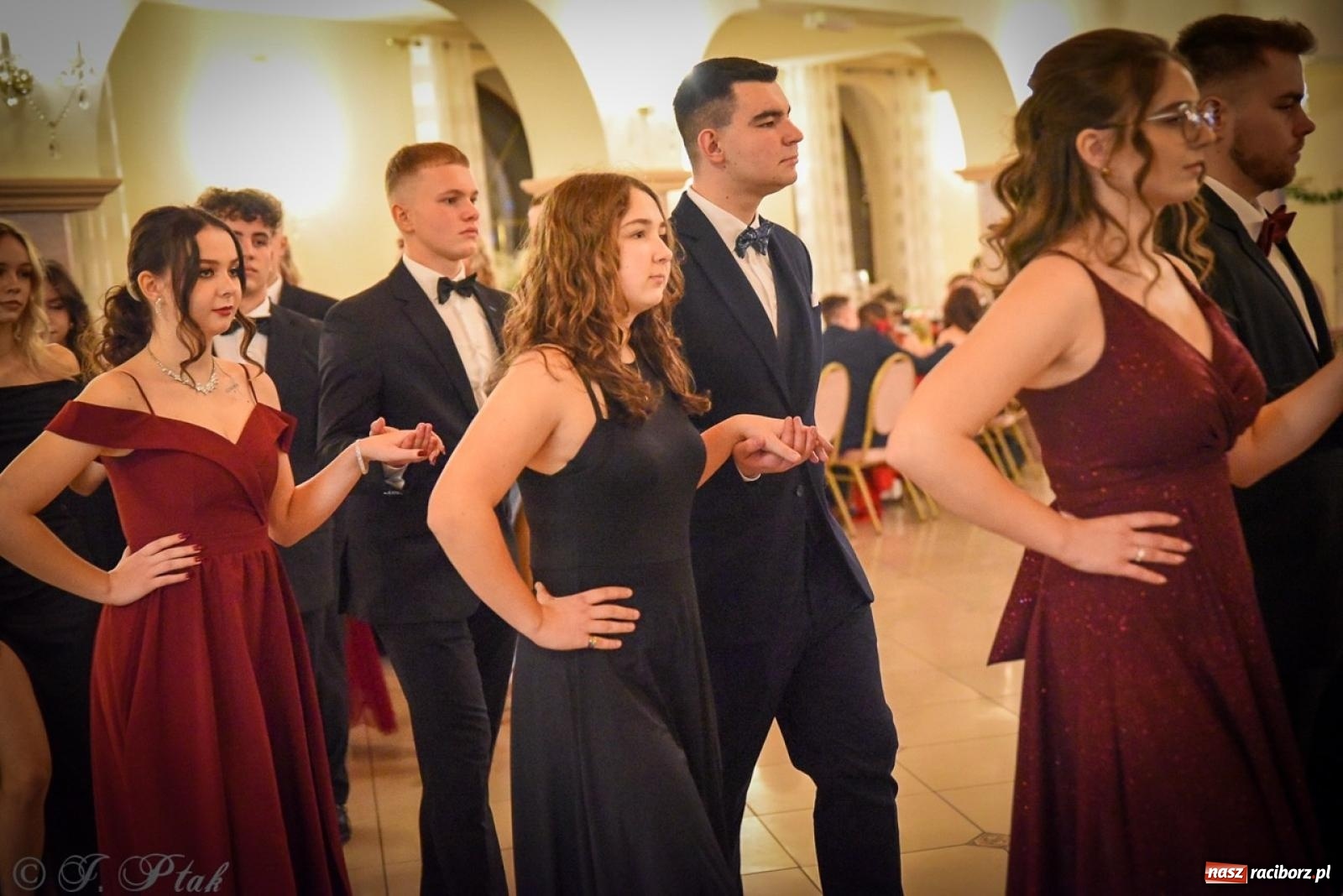 Zdjęcie w galerii na portalu naszraciborz.pl: Studniówka raciborskiego Ekonomika na bis! [FOTO i WIDEO] wiadomości z regionu