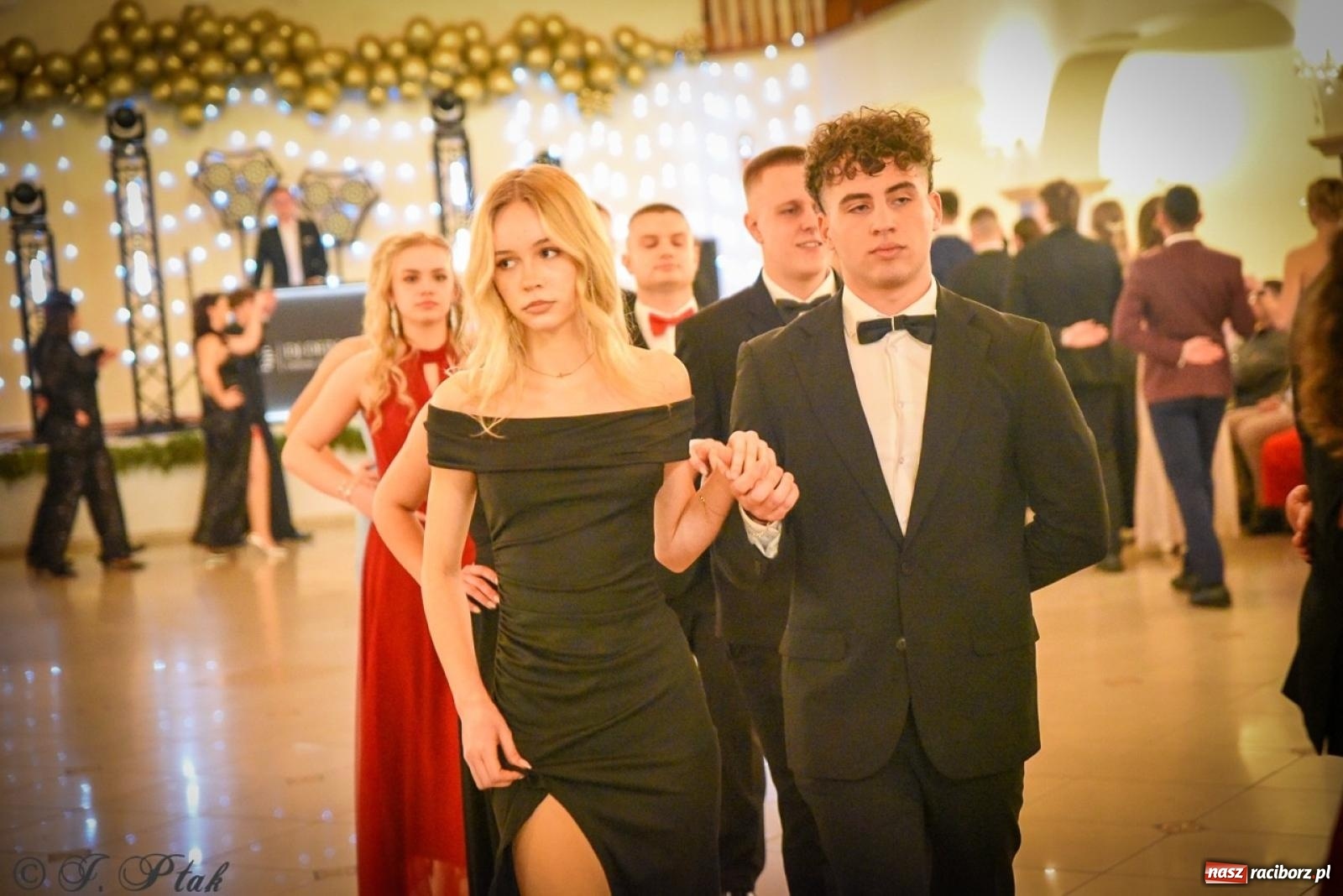 Zdjęcie w galerii na portalu naszraciborz.pl: Studniówka raciborskiego Ekonomika na bis! [FOTO i WIDEO] wiadomości z regionu