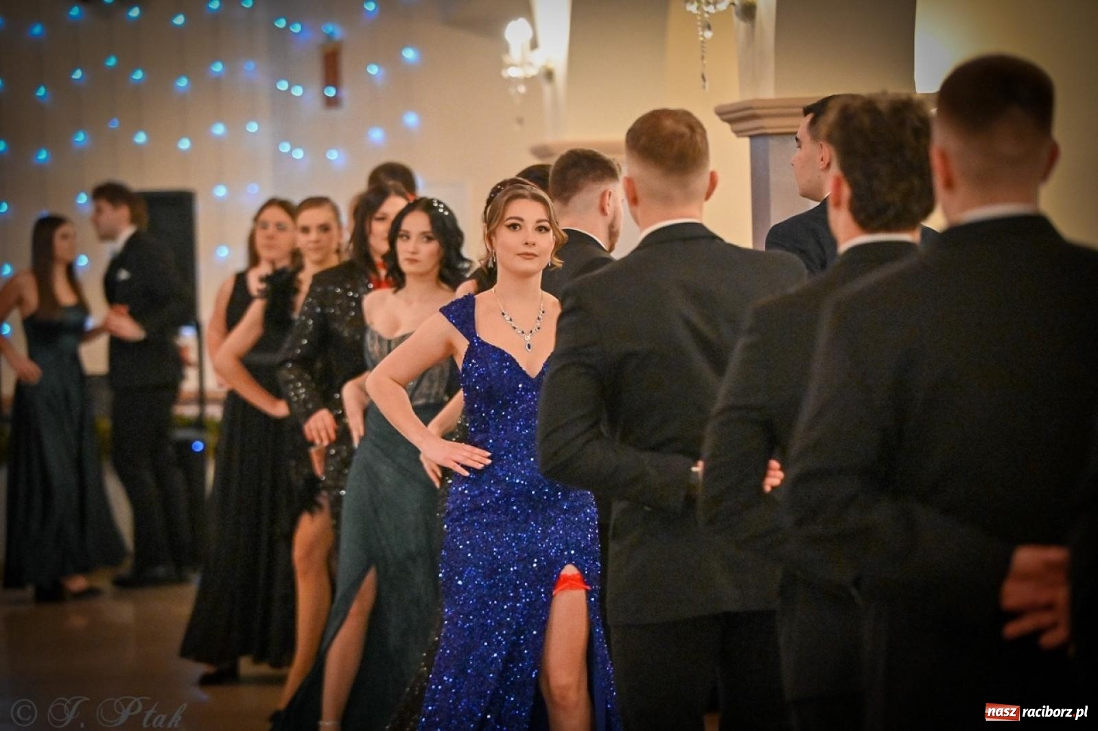 Zdjęcie w galerii na portalu naszraciborz.pl: Studniówka raciborskiego Ekonomika na bis! [FOTO i WIDEO] wiadomości z regionu