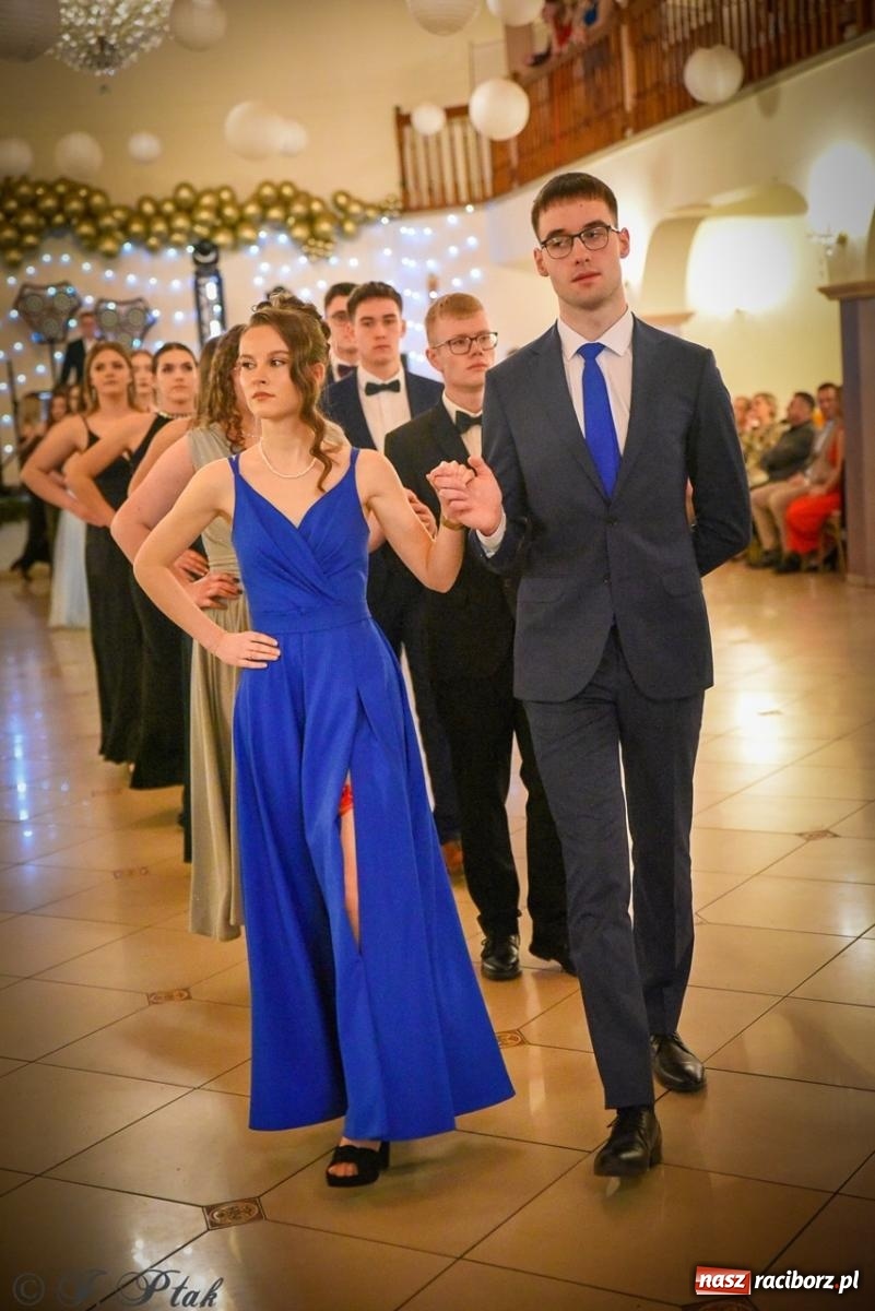 Zdjęcie w galerii na portalu naszraciborz.pl: Studniówka raciborskiego Ekonomika na bis! [FOTO i WIDEO] wiadomości z regionu